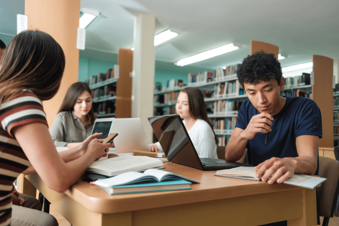 Virtual High School Internships Made Exciting