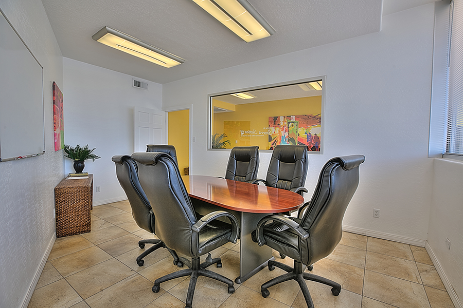 Temp Executive Office Spaces & Suites Rental in Albuquerque Conference Rooms Near Me Small