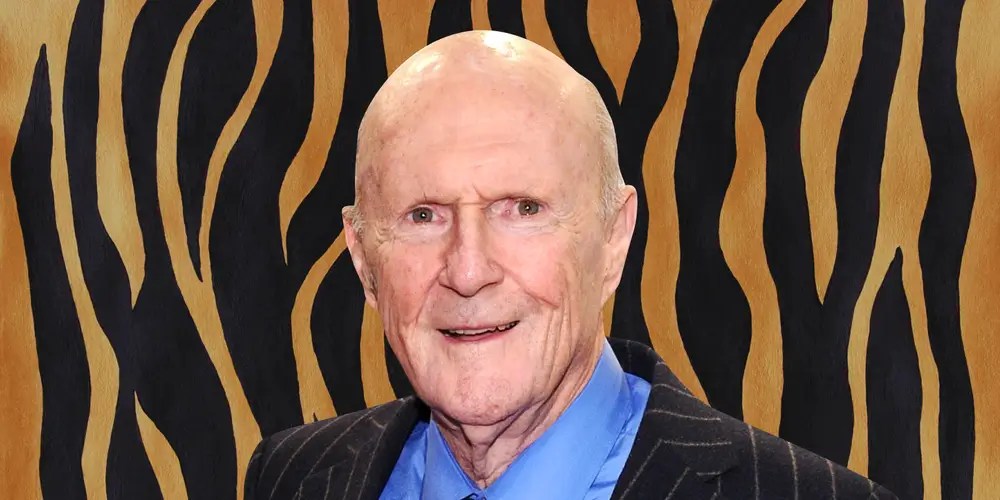 Julian Robertson Obituary ABTC