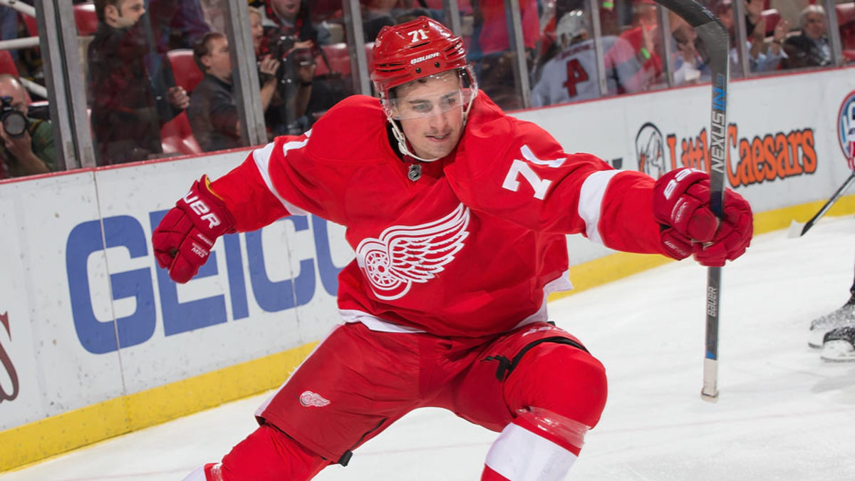Dylan Larkin wife Who is Kenzy Wolfe? ABTC(08)