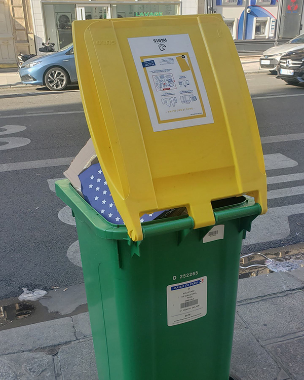 Understanding the color system of Paris’s trash bins A Buckeye in Paris