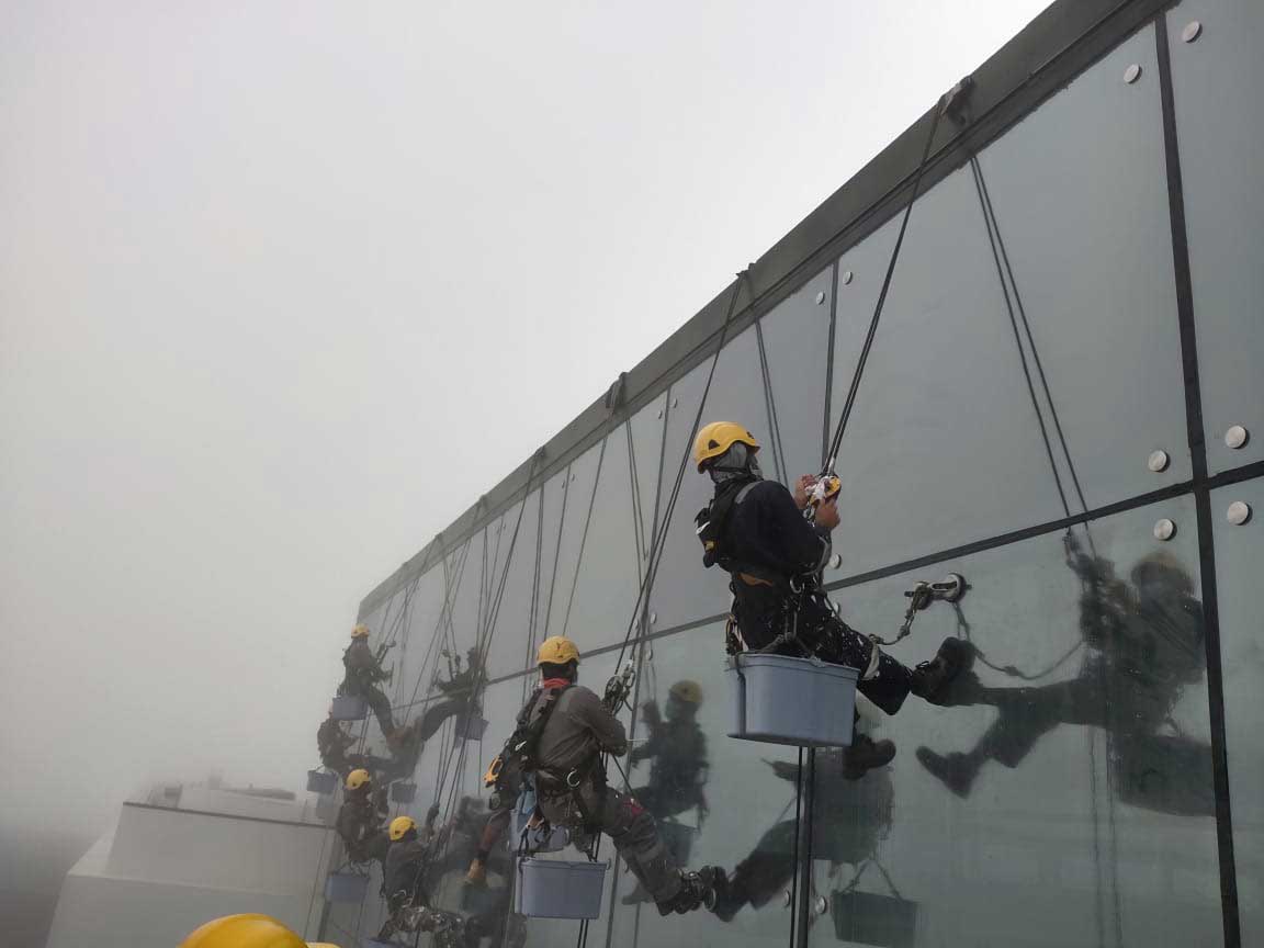 Façade & Glass cleaning by rope access Zero 6 mall Abu Hail