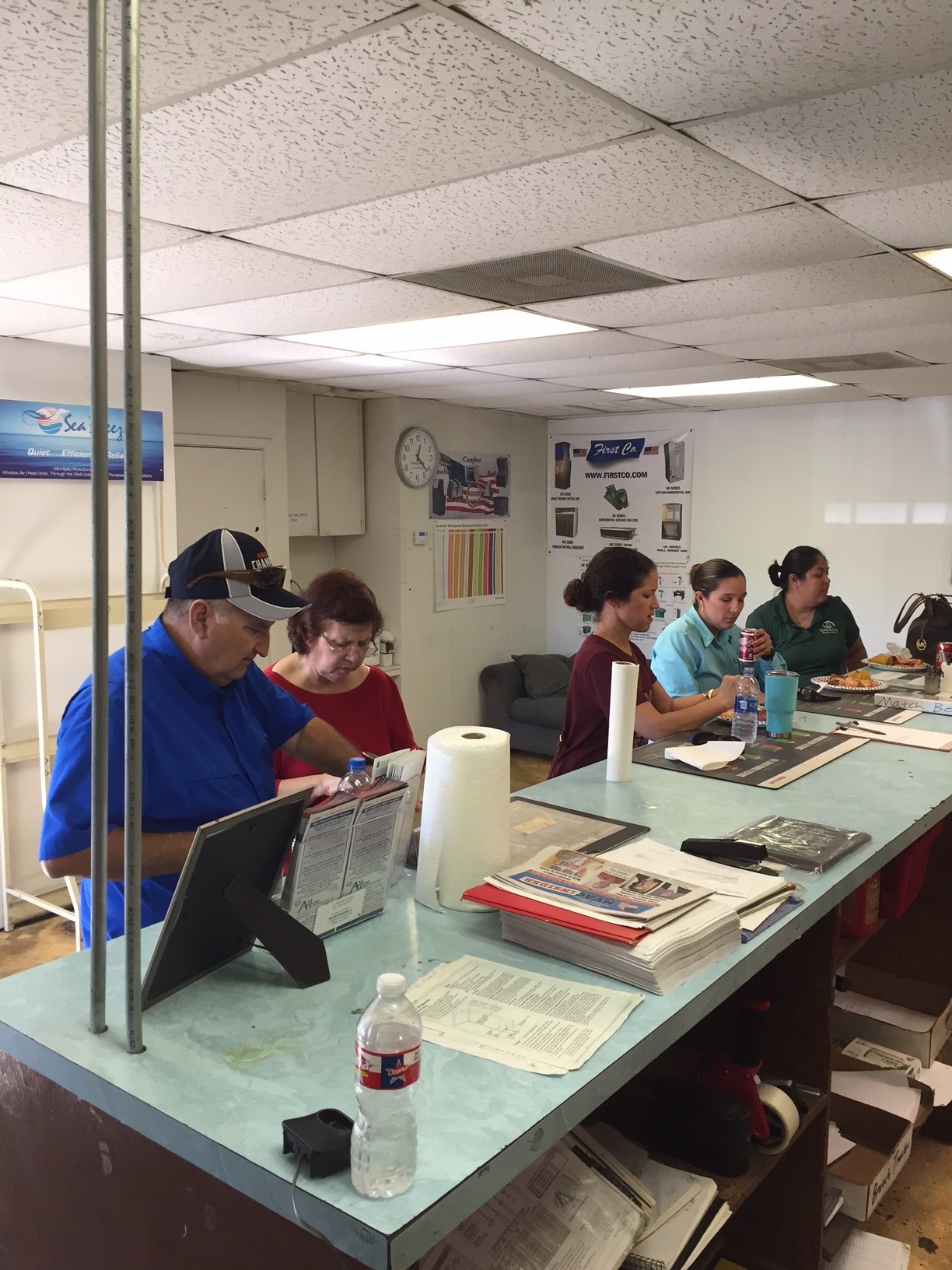 Solar Supply in Victoria TX celebrates the retirement of Richard Perez