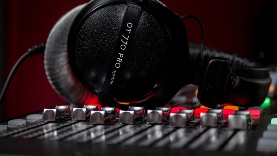Are Beats Pro Good for Mixing? A Quick Look at Their Sound Quality