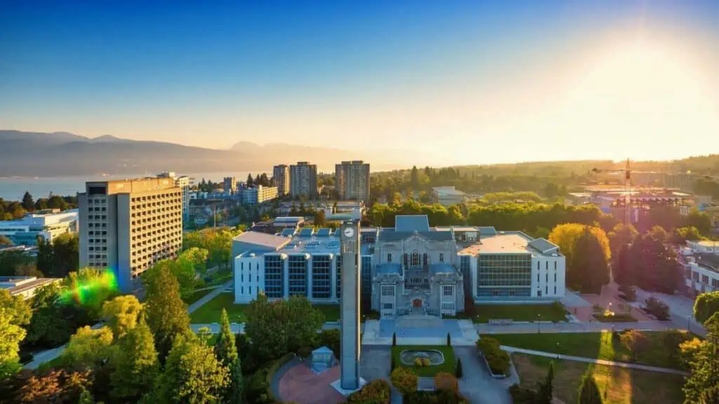 The Best Journalism Schools in Canada for 2024 Academicful