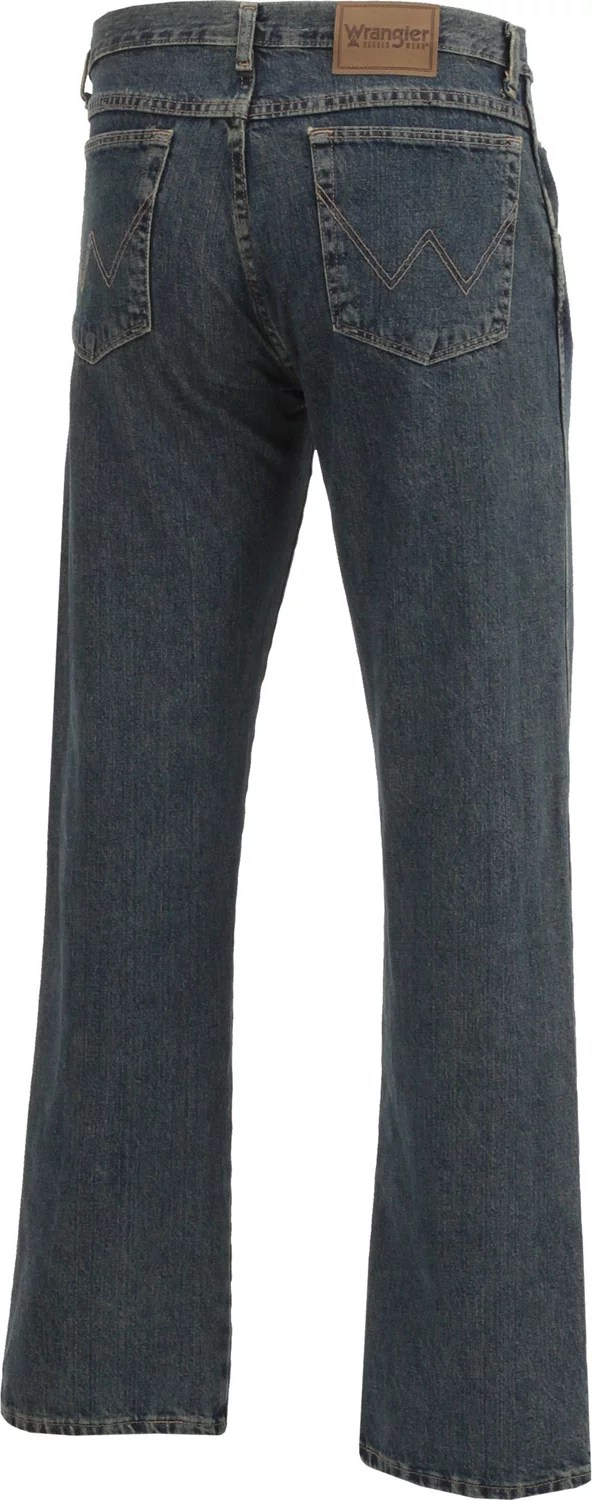 Wrangler Men's Rugged Wear Relaxed Straight Fit Jean Academy