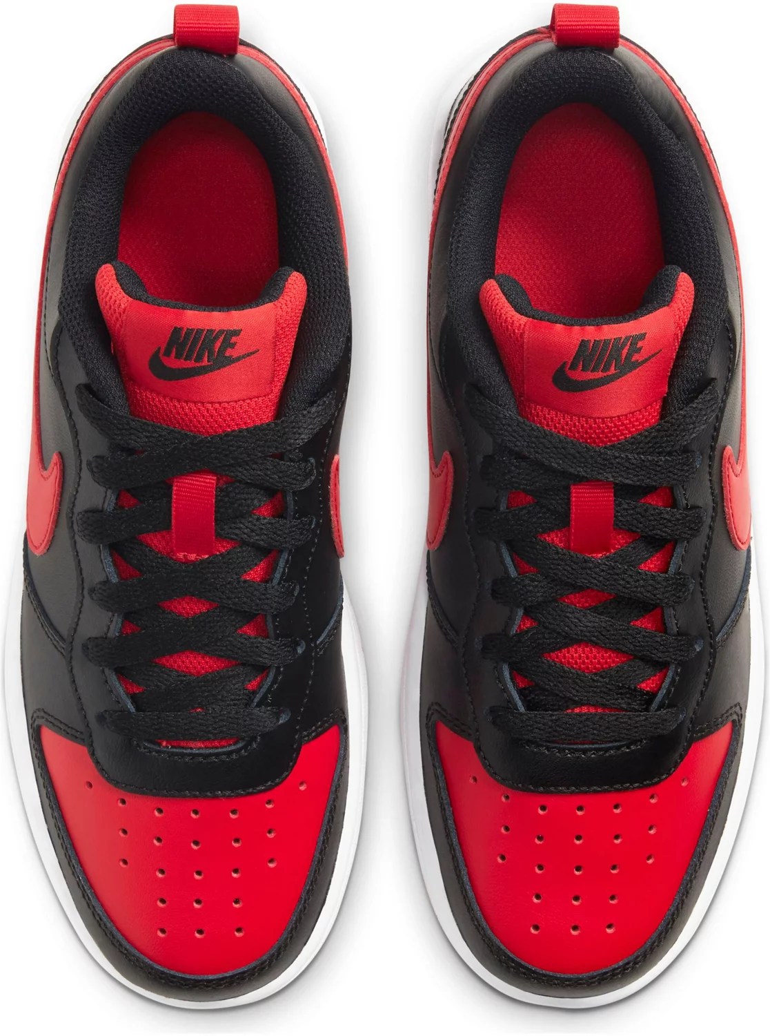 Nike Boys' Grade School Court Borough Low 2 Shoes Academy