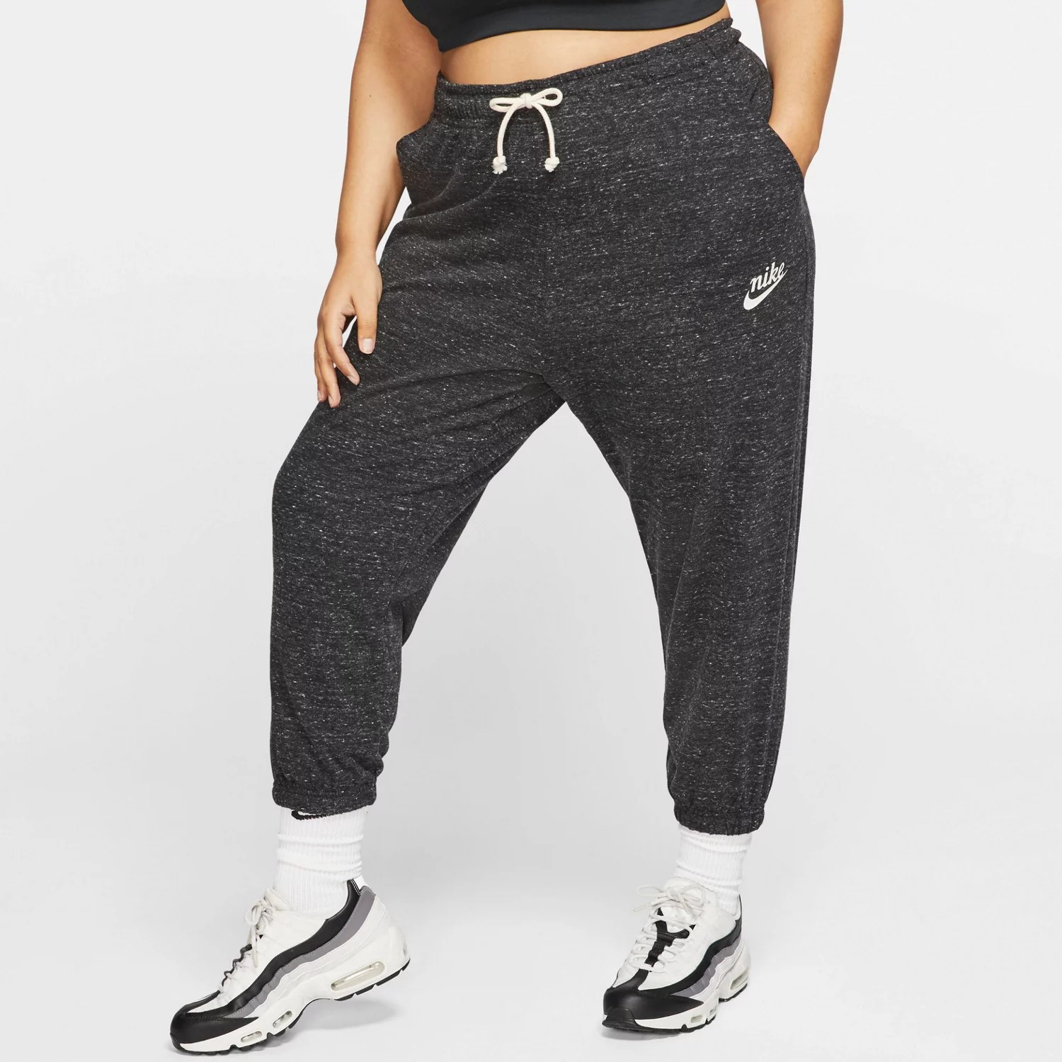 Nike Women's Sportswear Gym Vintage Plus Size Capri Sweatpants Academy