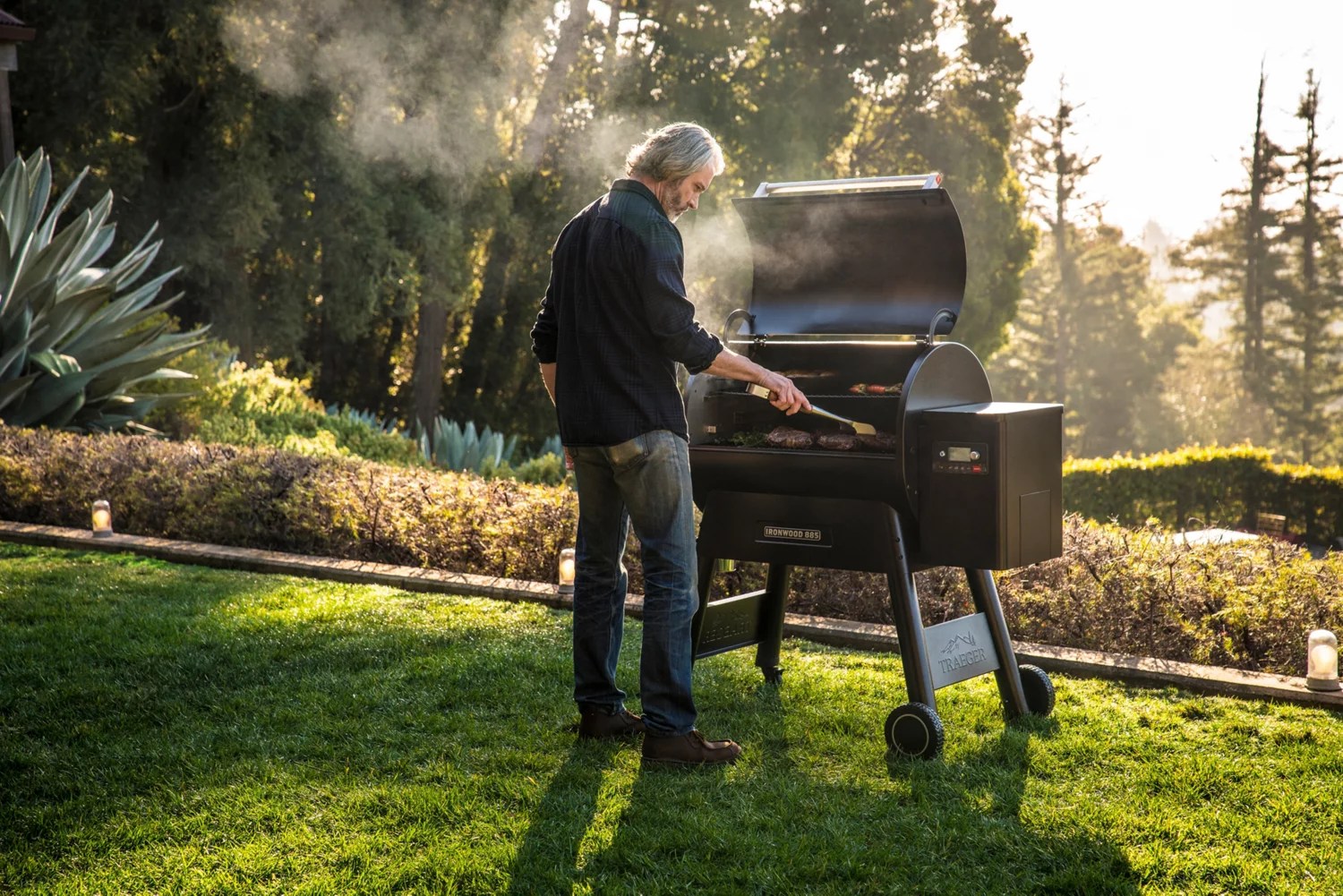 Traeger Ironwood 885 Wood Pellet Grill Academy