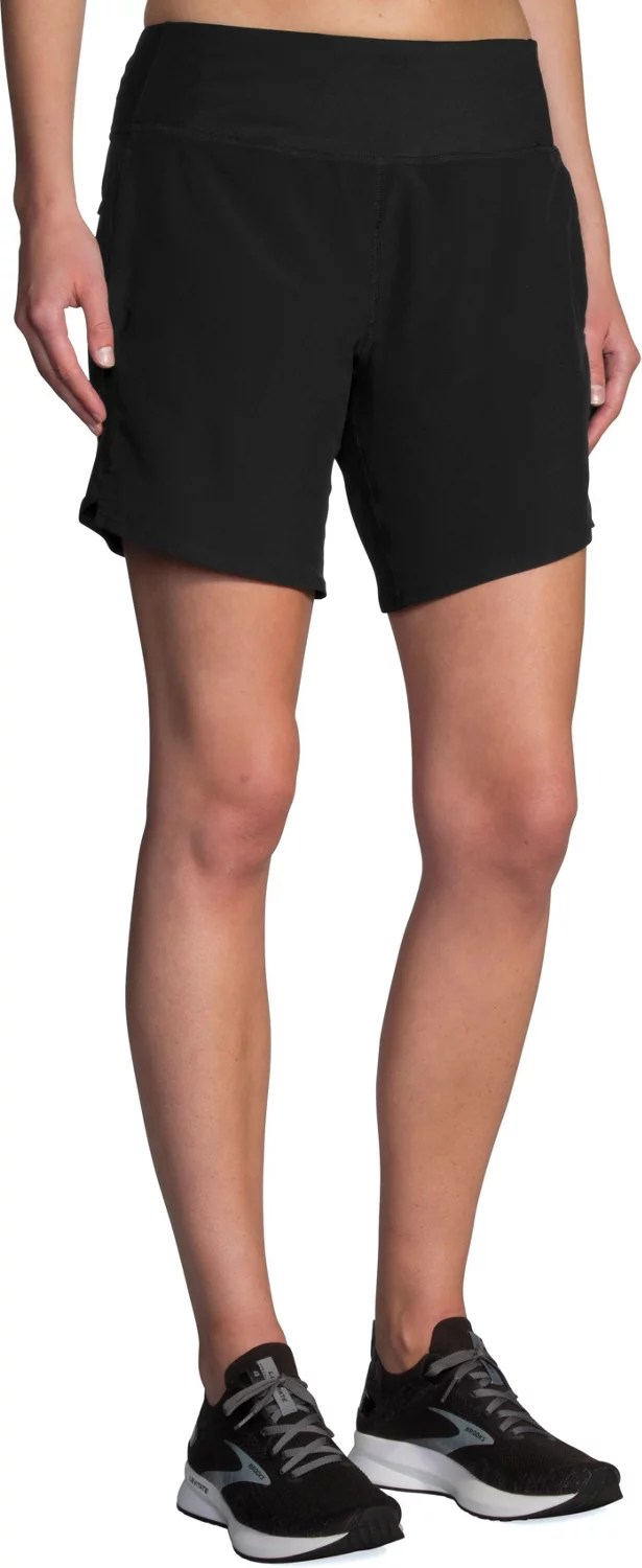 Brooks Women's Chaser Running Shorts 7 in Academy