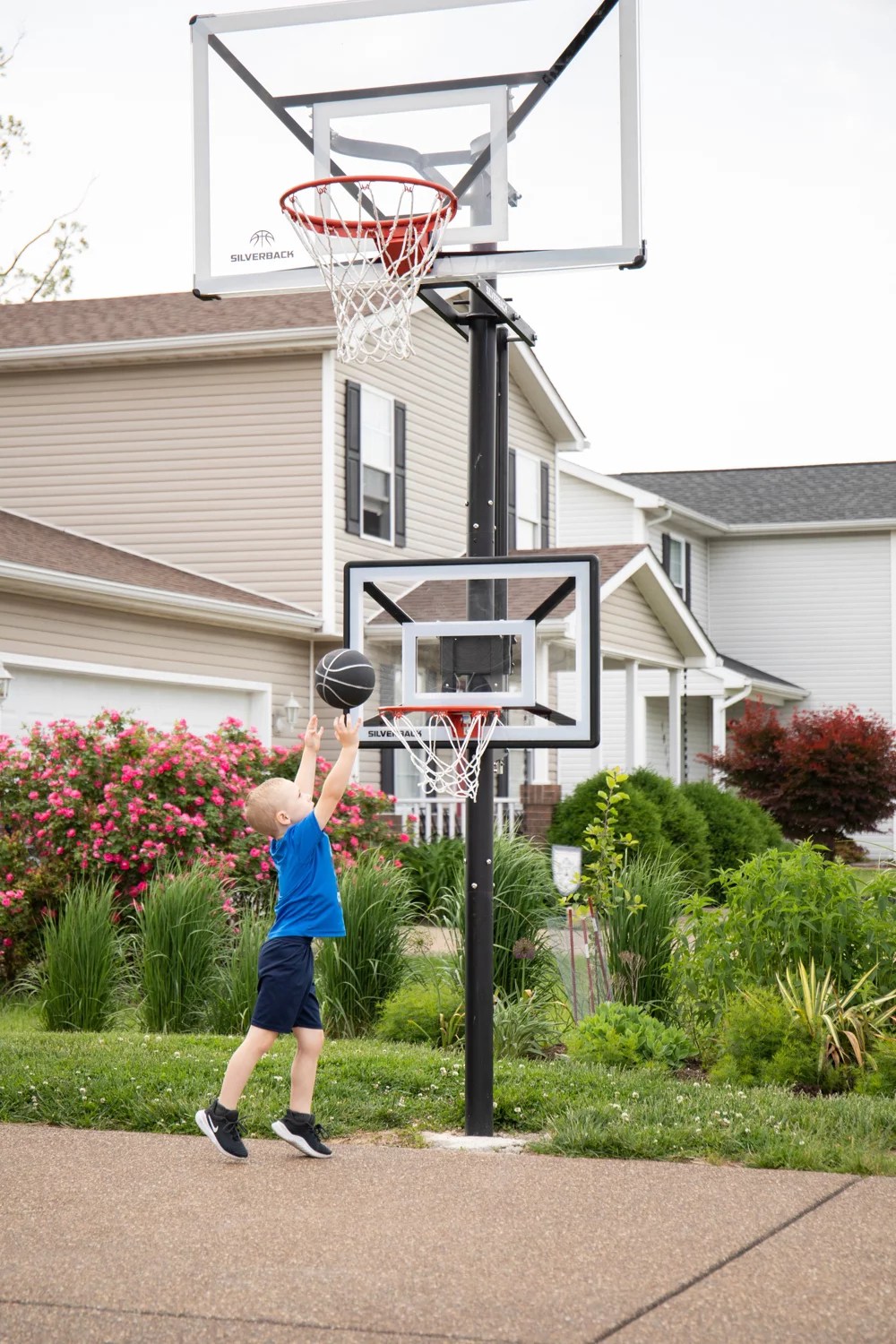 Silverback Jr. Basketball Hoop Combo Academy