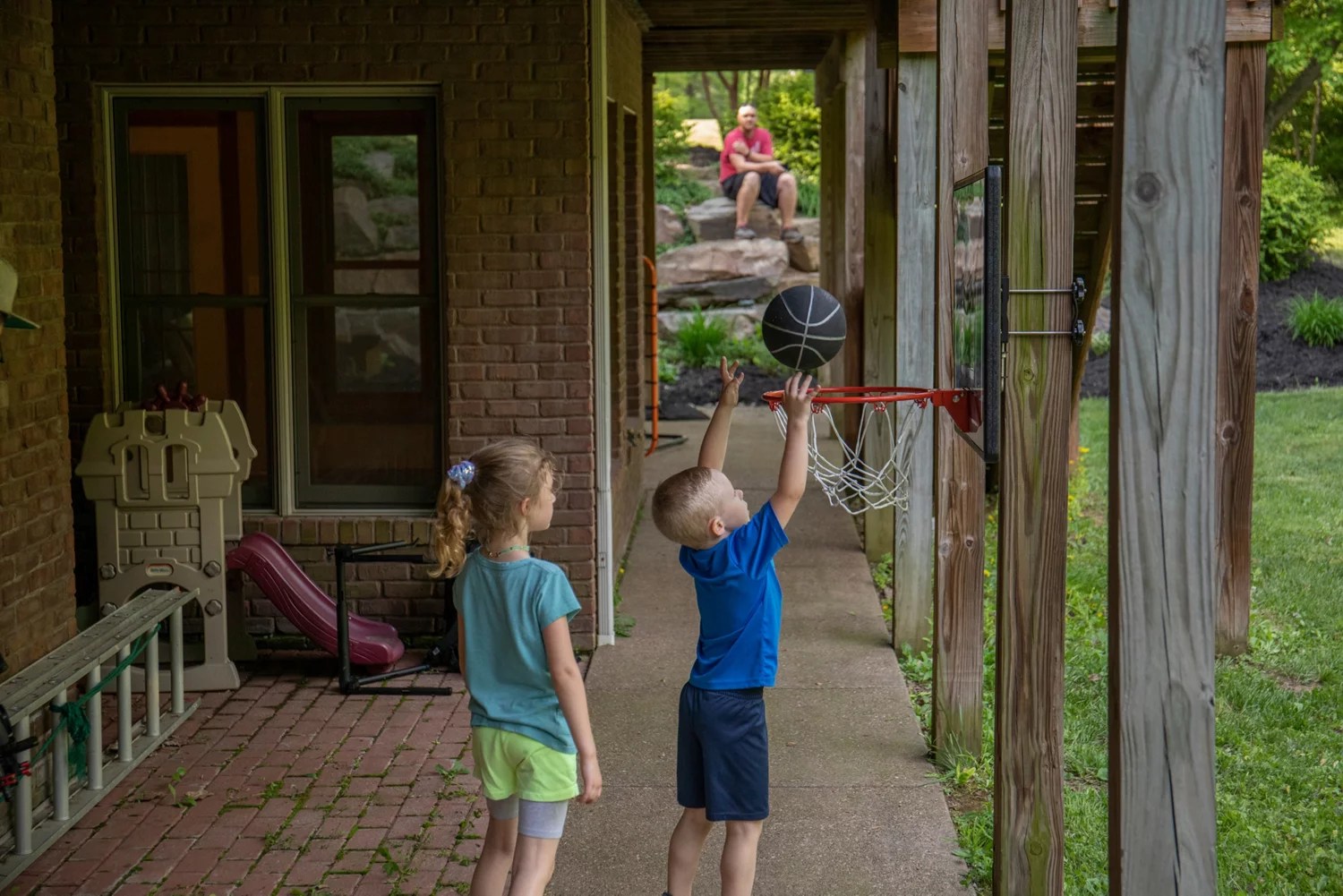Silverback Jr. Basketball Hoop Combo Academy