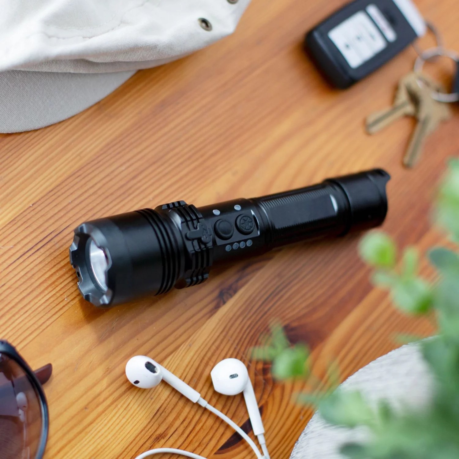 Guard Dog Security Rechargeable 420L Flashlight Stun Gun Academy