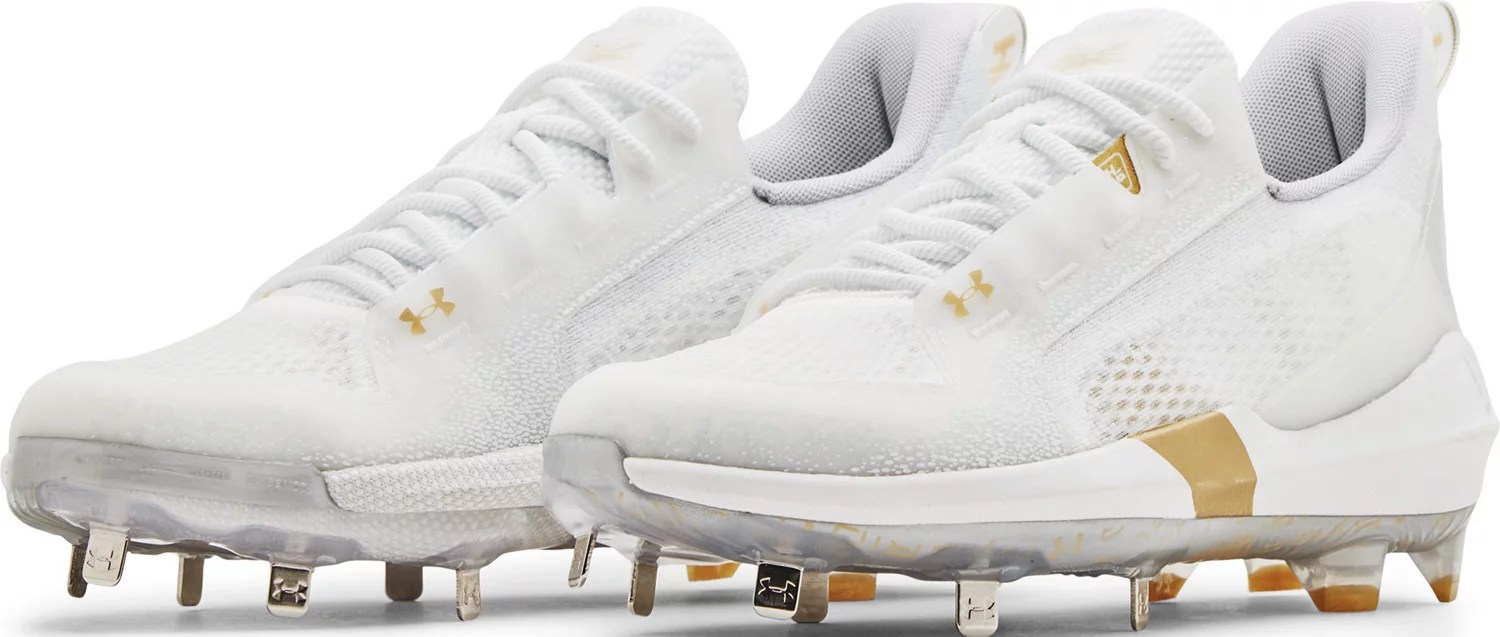 Under Armour Men's Harper 6 Low ST Baseball Cleats Academy