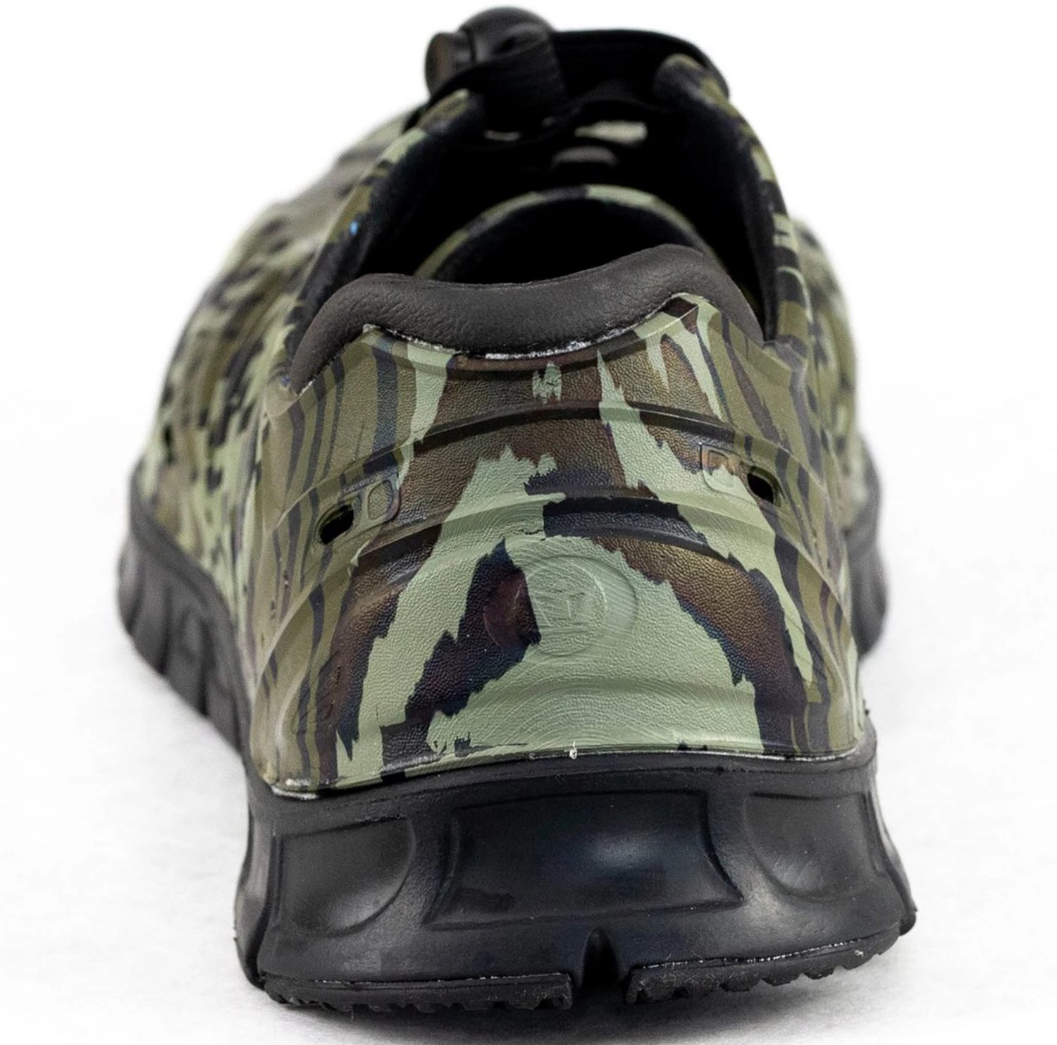 Crosskix Adults' Mossy Oak APX Hybrid Water Shoes Academy