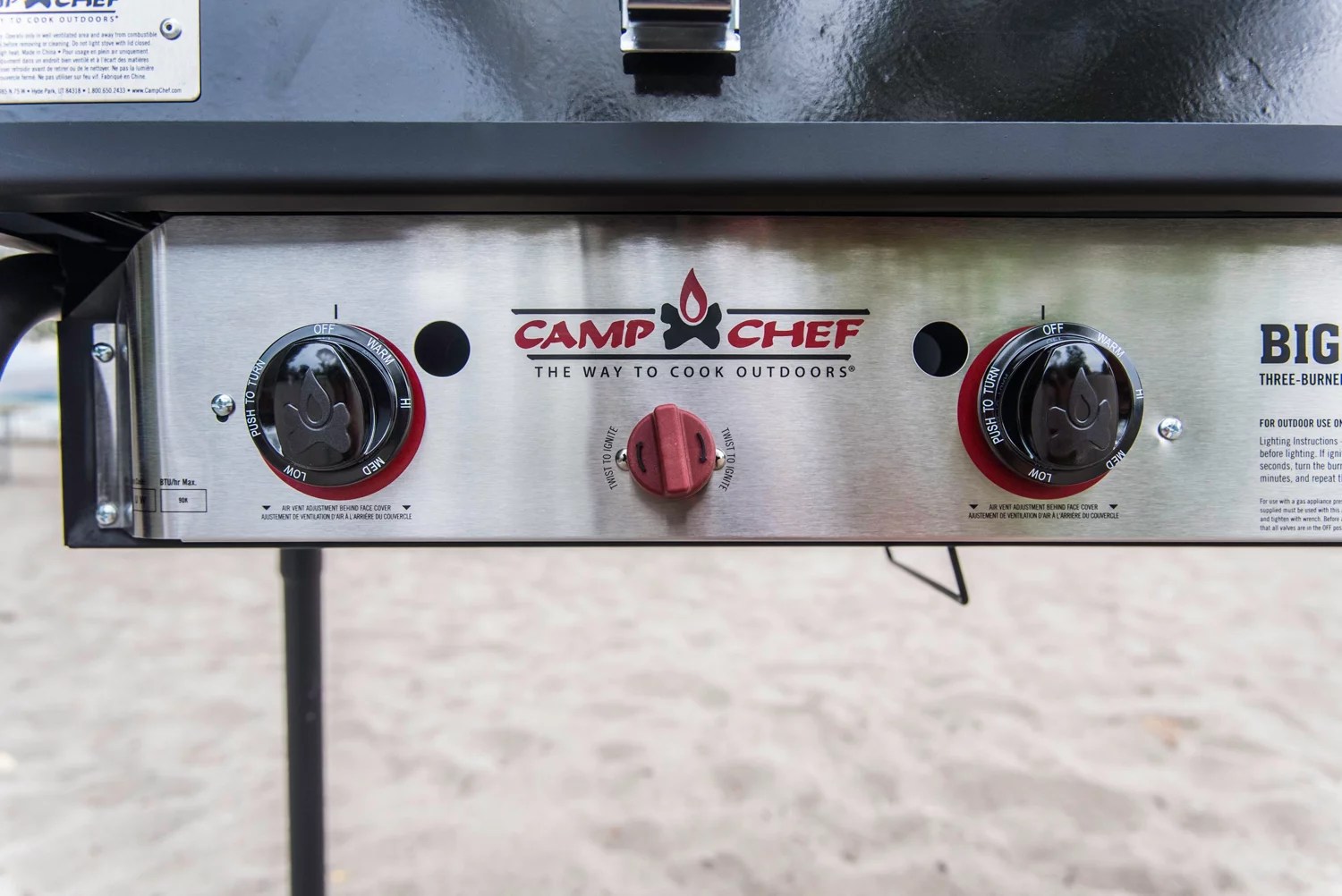 Camp Chef Big Gas Grill 3Burner Cooking System with 16 in x 24 in