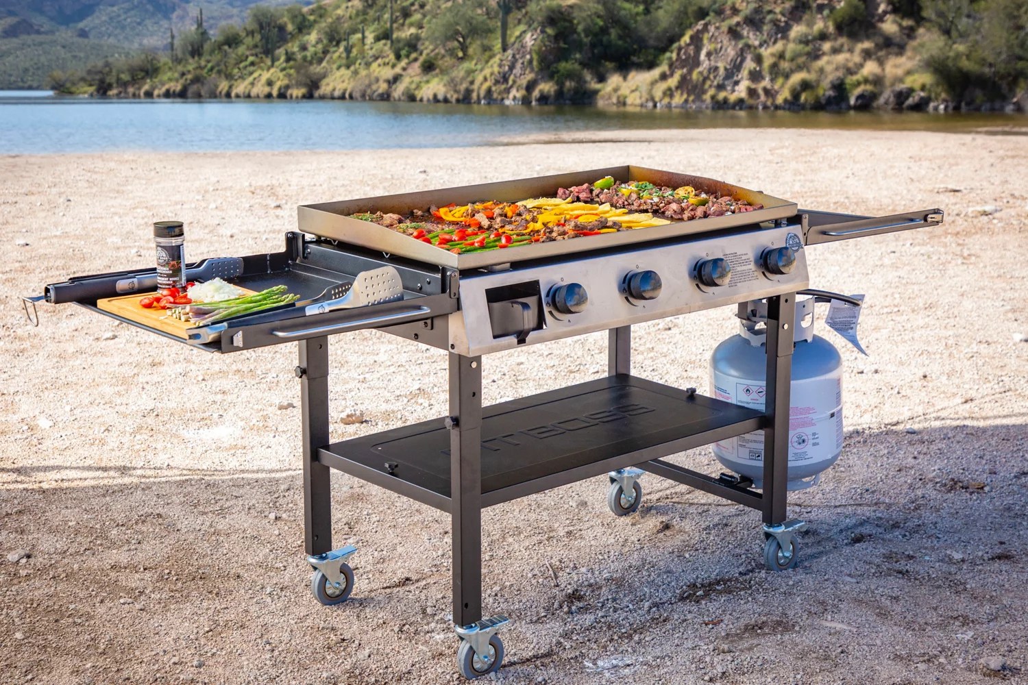 Pit Boss 4Burner Deluxe Gas Griddle Academy