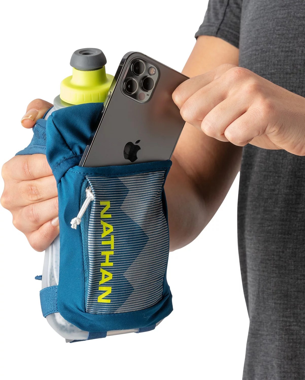 Nathan Insulated Quick Squeeze 18 oz Water Bottle Academy