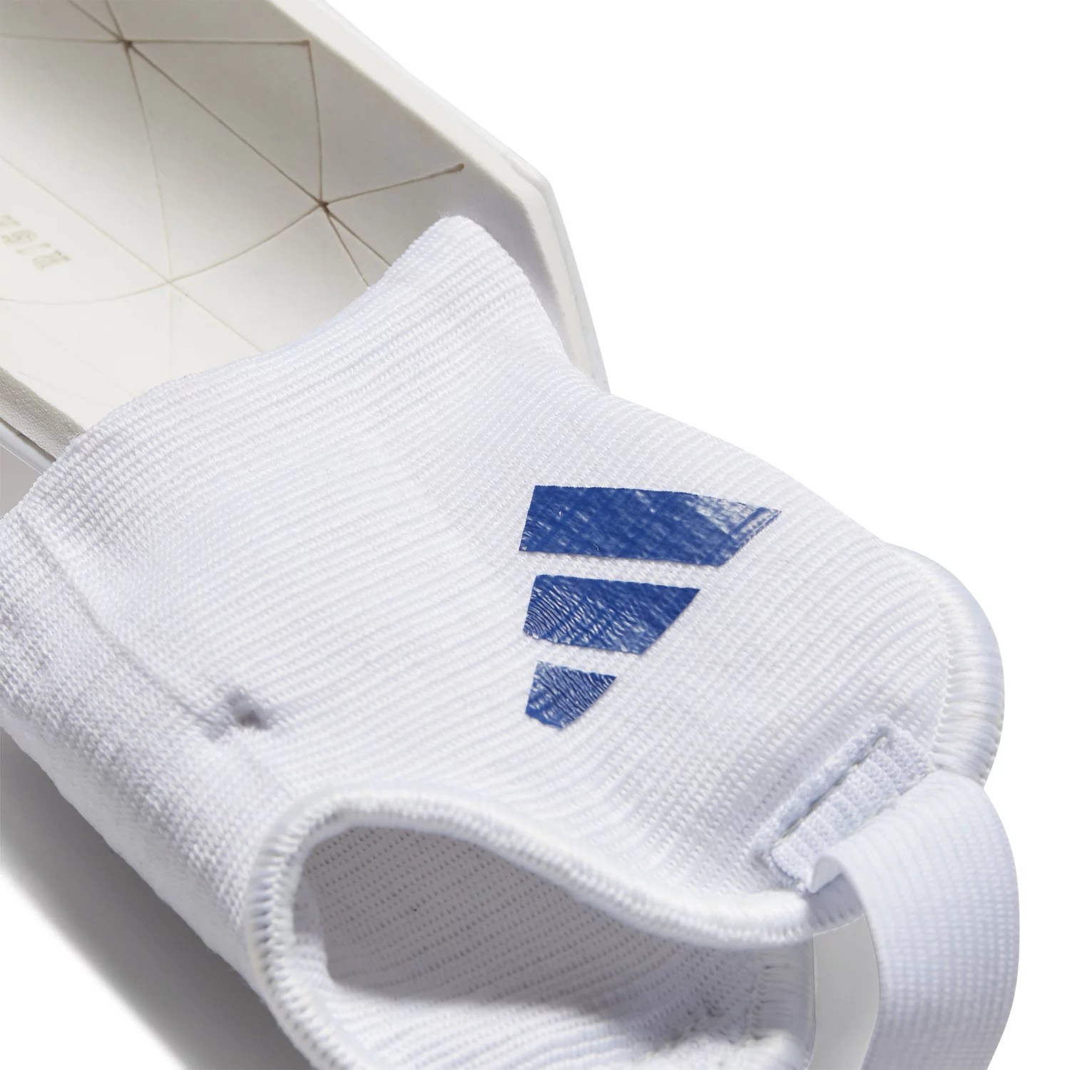 adidas Youth Predator Match Shin Guards Academy