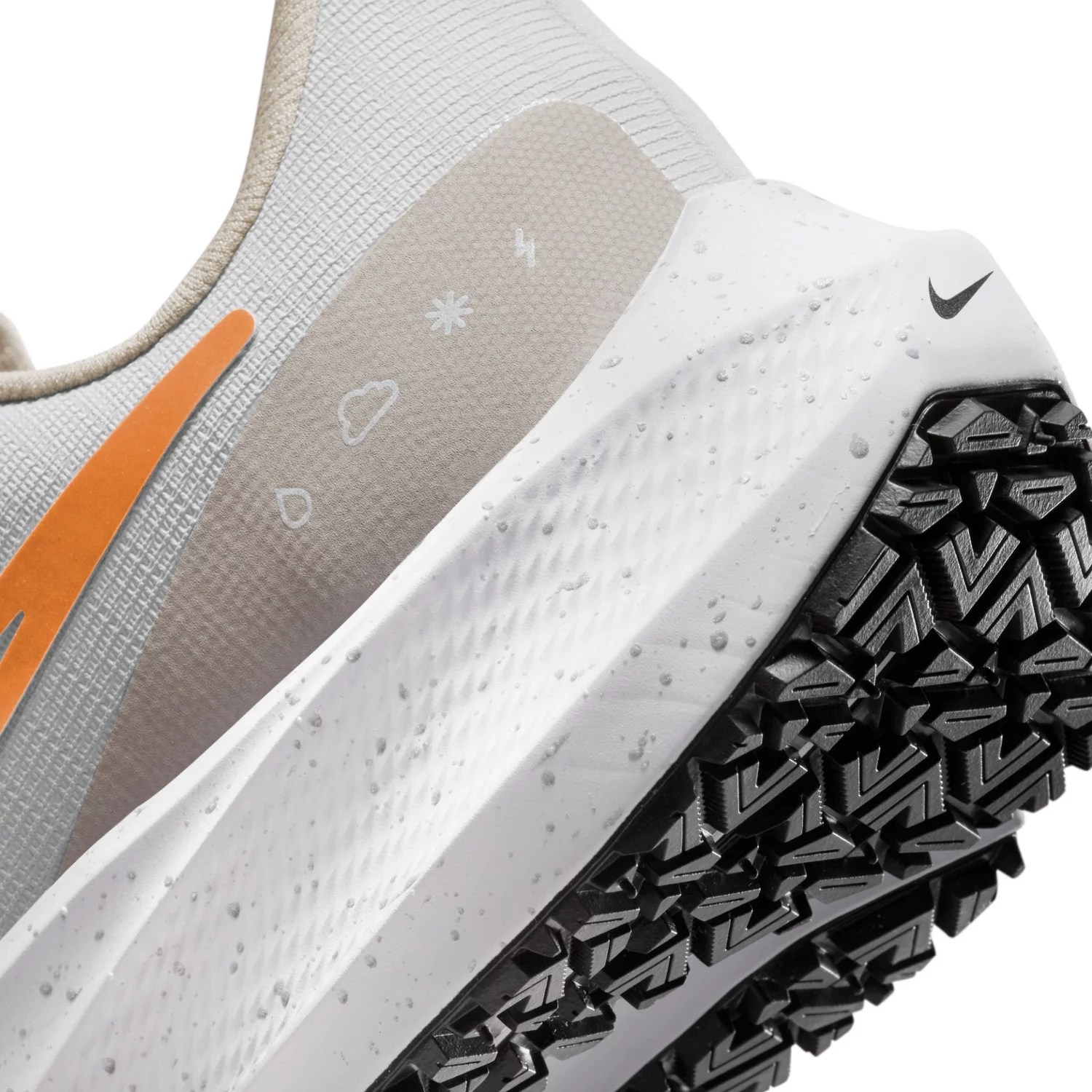 Nike Women's Air Zoom Pegasus Shield Winterized Running Shoes Academy