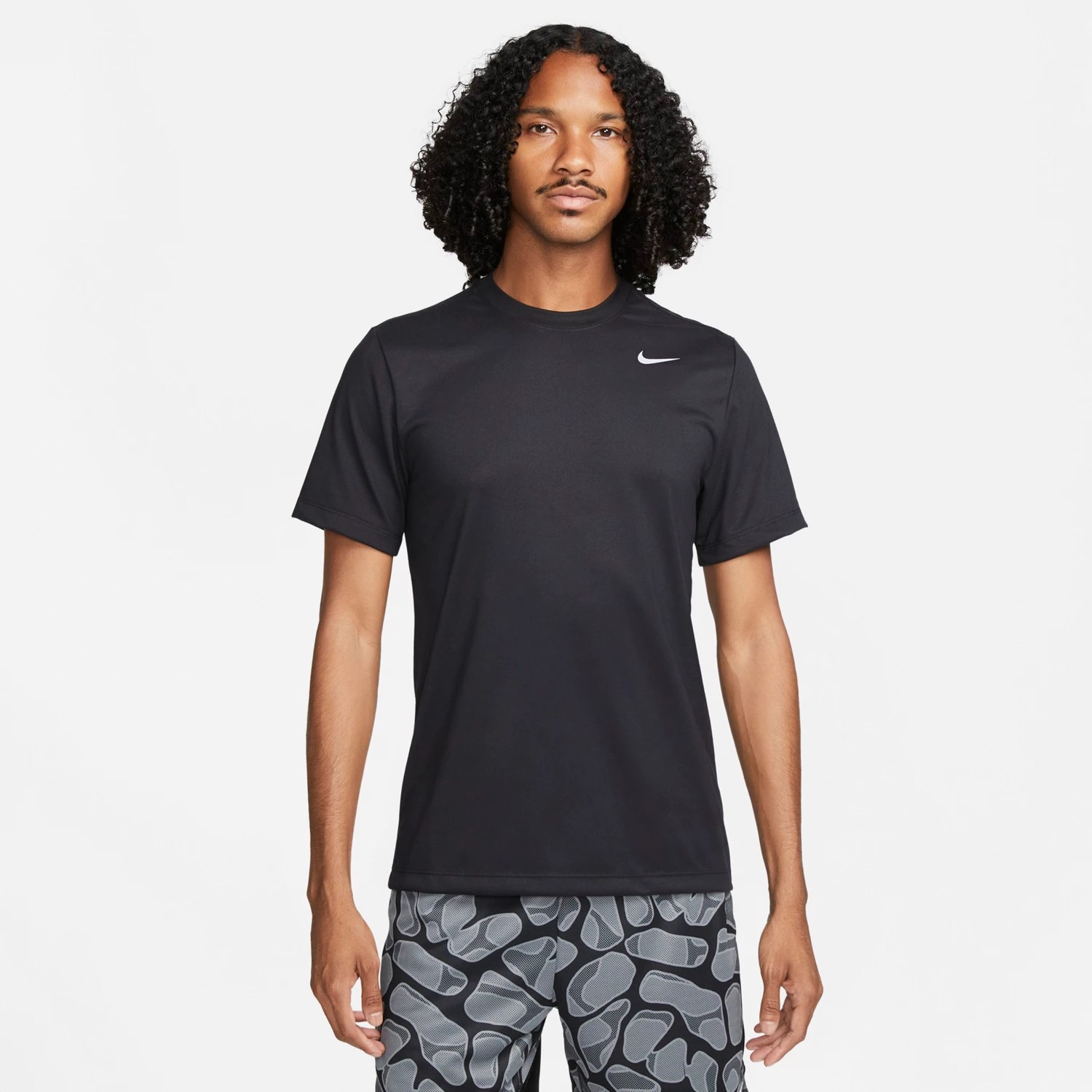 Nike Men’s DriFIT Legend Fitness Tshirt Academy