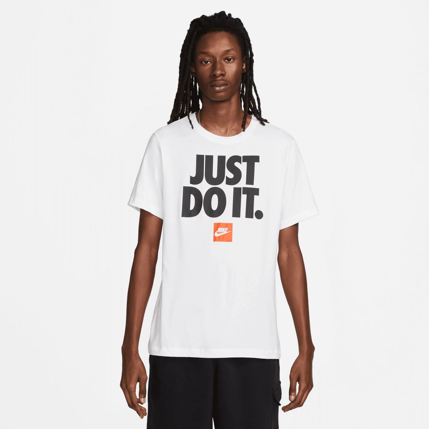 Nike Men's Sportswear Just Do It Tshirt Academy
