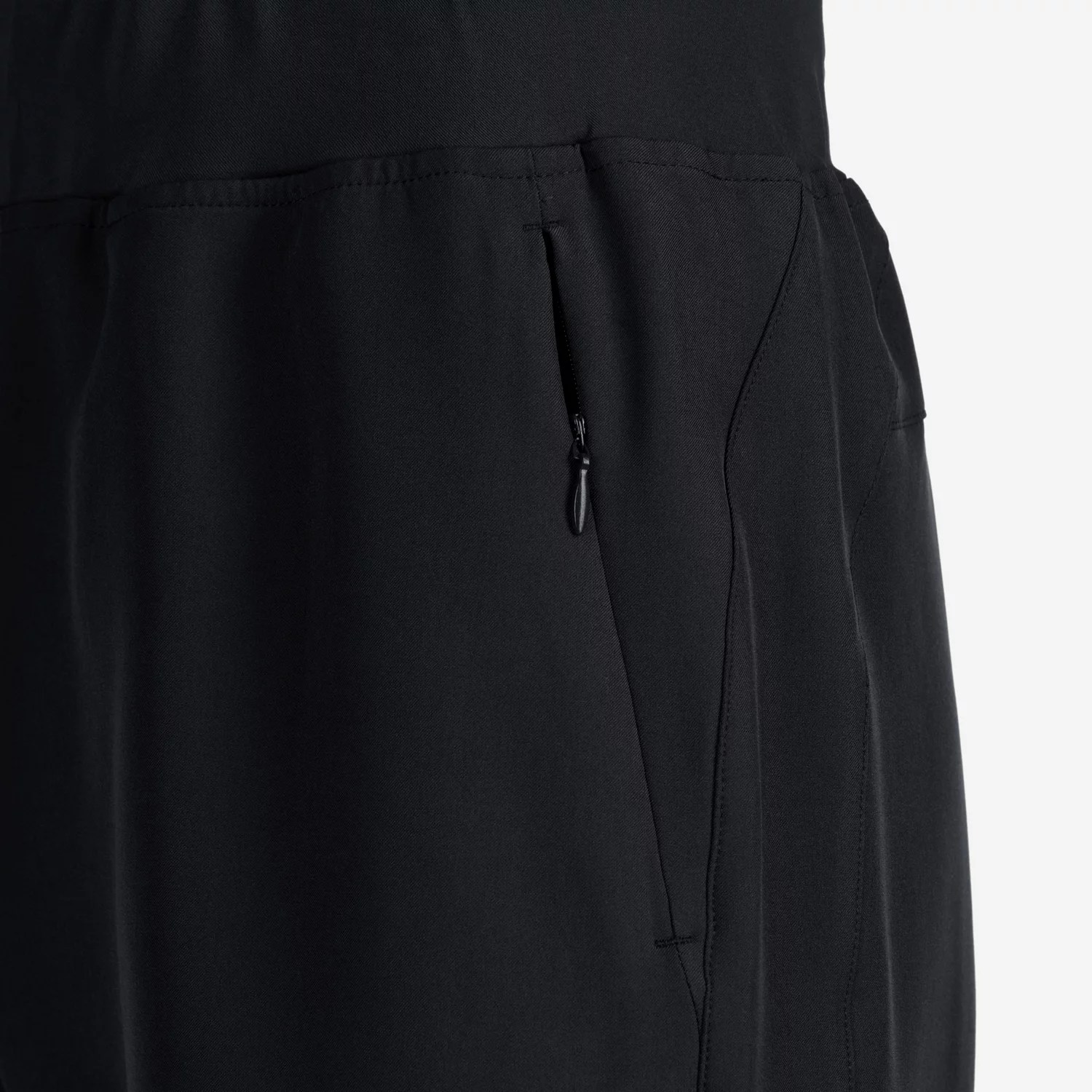 BCG Women's Golf Club Sport Bermuda Shorts 10 in Academy