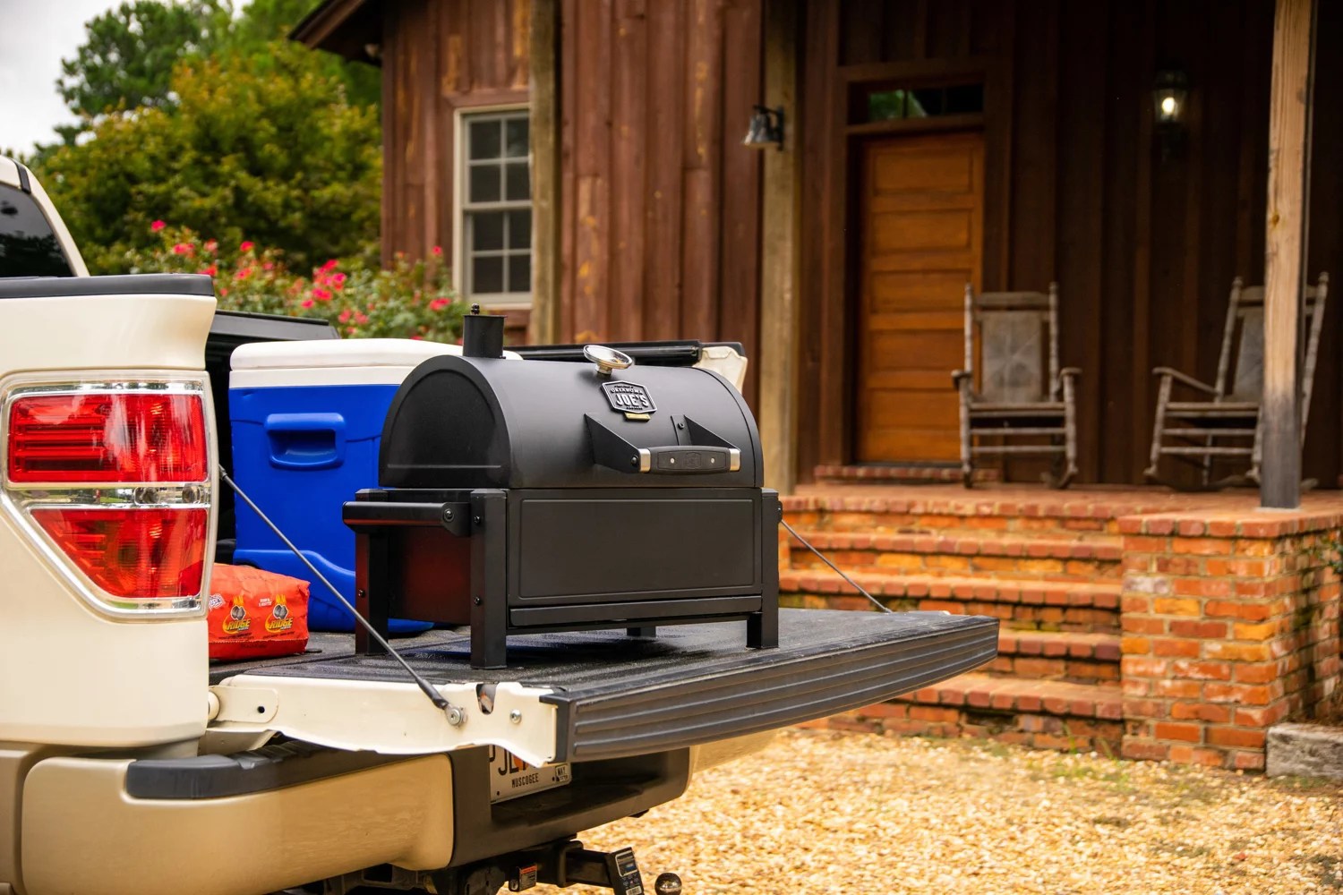 Oklahoma Joe's Rambler Tabletop Charcoal Grill Academy