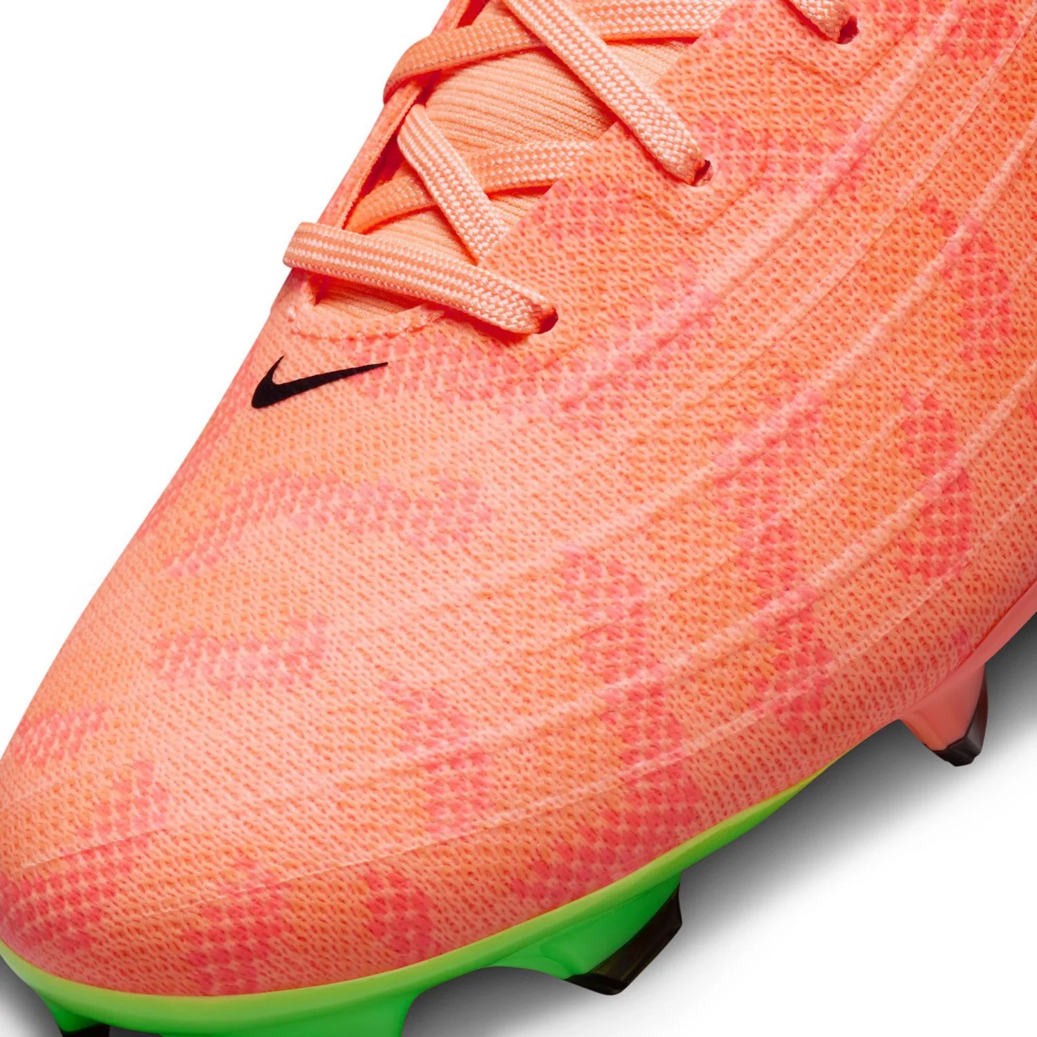 Nike Women's Phantom Luna NU Firm Ground/MG Soccer Cleats Academy