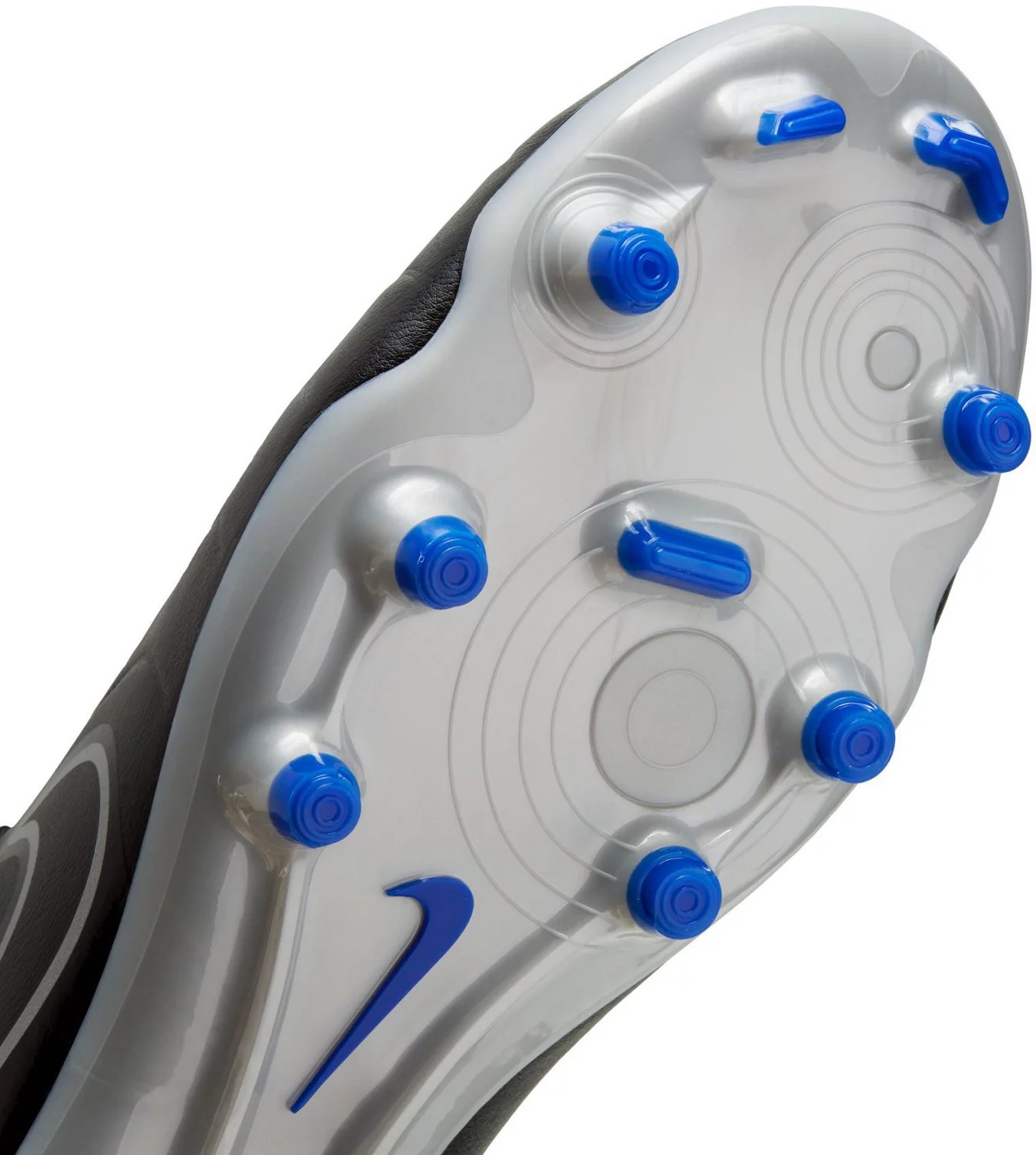 Nike Adult Legend 10 Club Soccer Cleats Academy