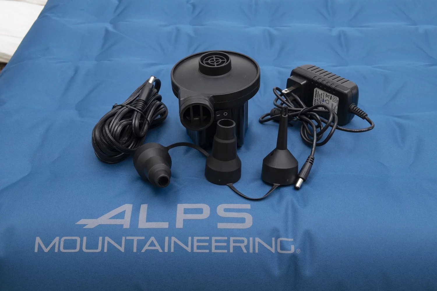 ALPS Mountaineering Queen Vertex Air Bed Academy