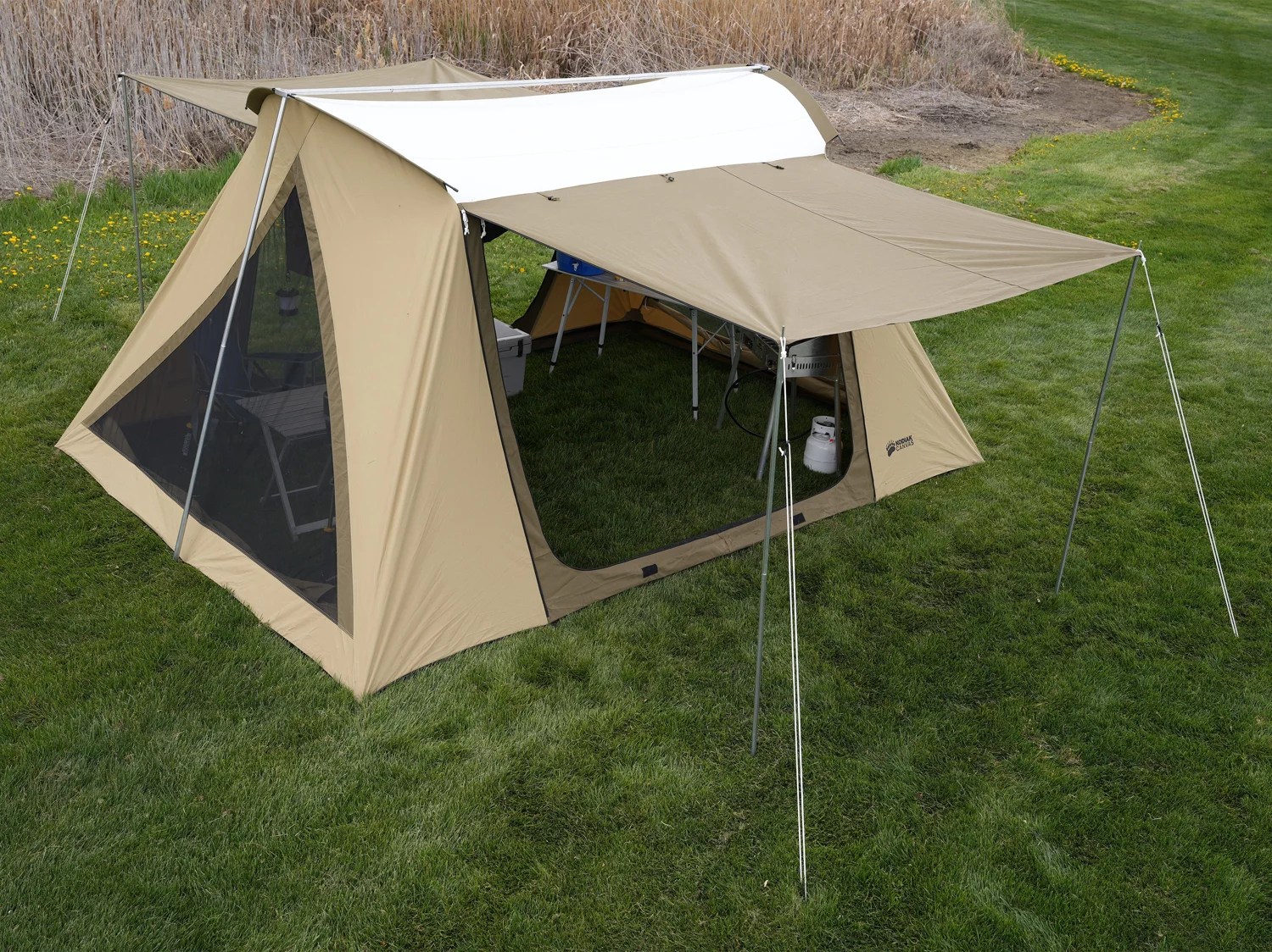 Kodiak Canvas Screen Camping Tent 10 ft x 14 ft Academy