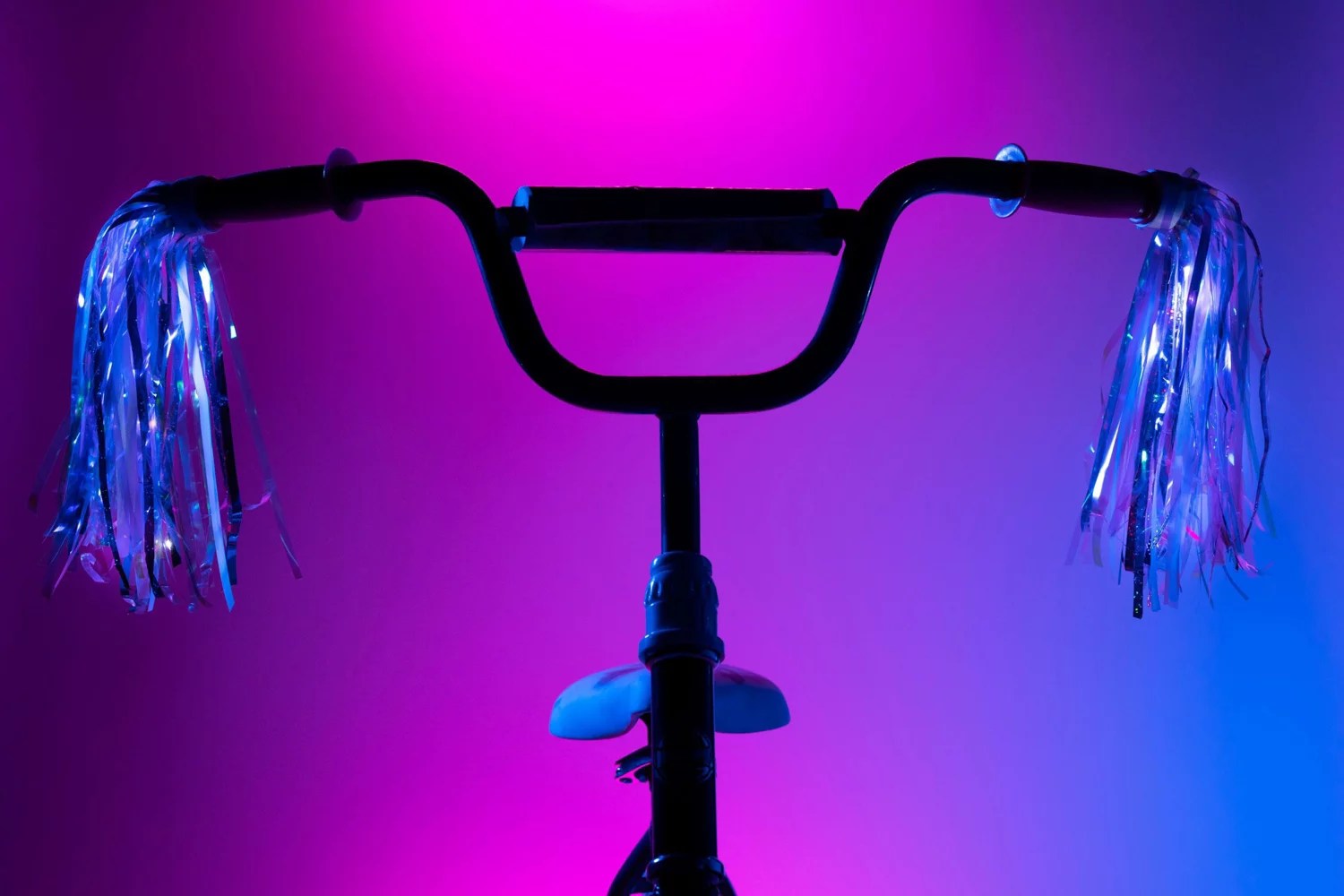 Brightz Streamer Brightz LED Bicycle Handlebar Tassels 2Pack Academy