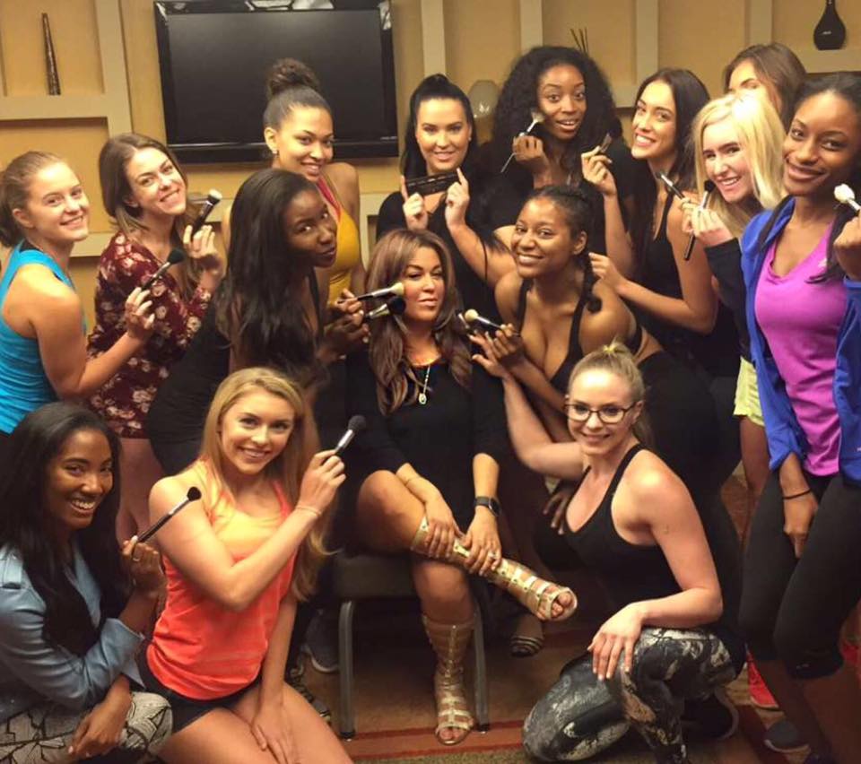 How Much Does A Celebrity Makeup Artist Cost at Tony Myers blog