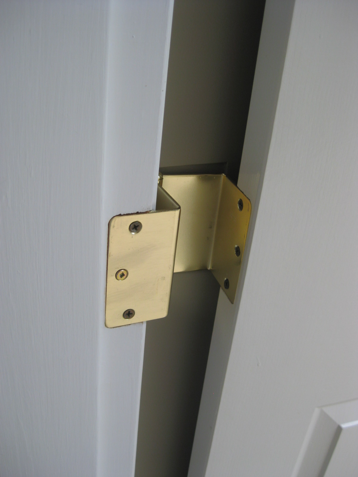 Hinges for offices & furniture Buy now from Hettich! Hettich