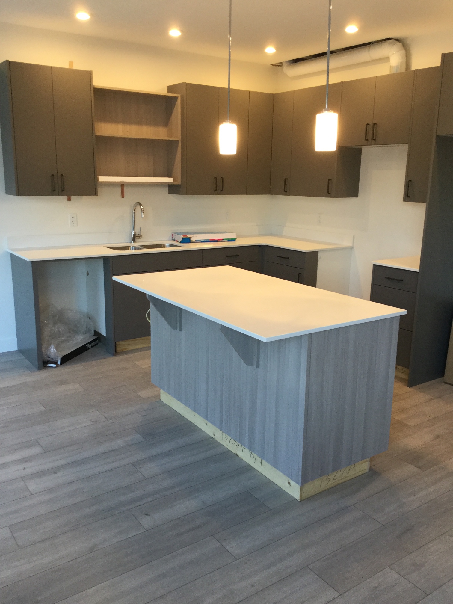 Wing Place Access Countertops