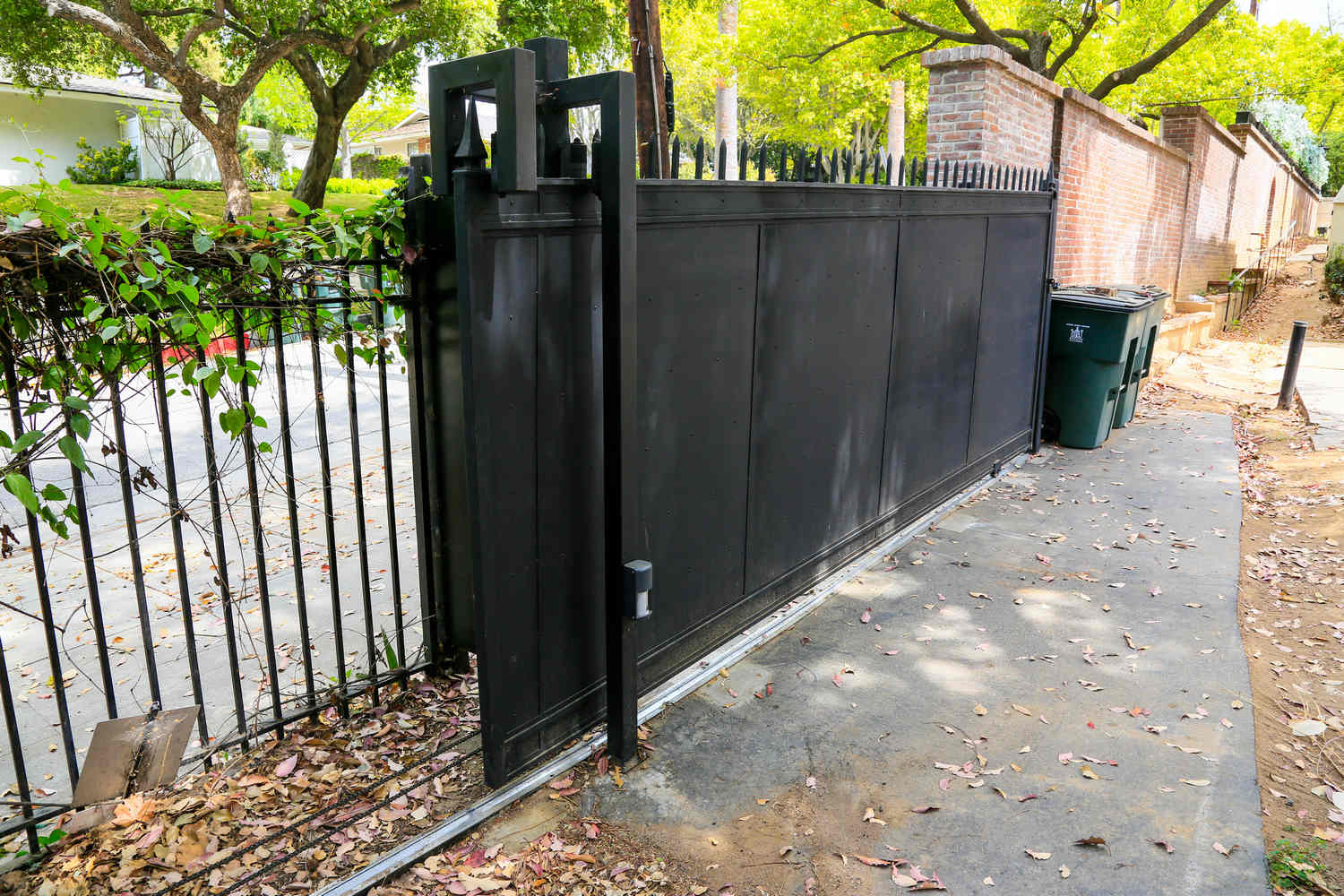 New Gate Installation in Lakewood Access Gates and Doors