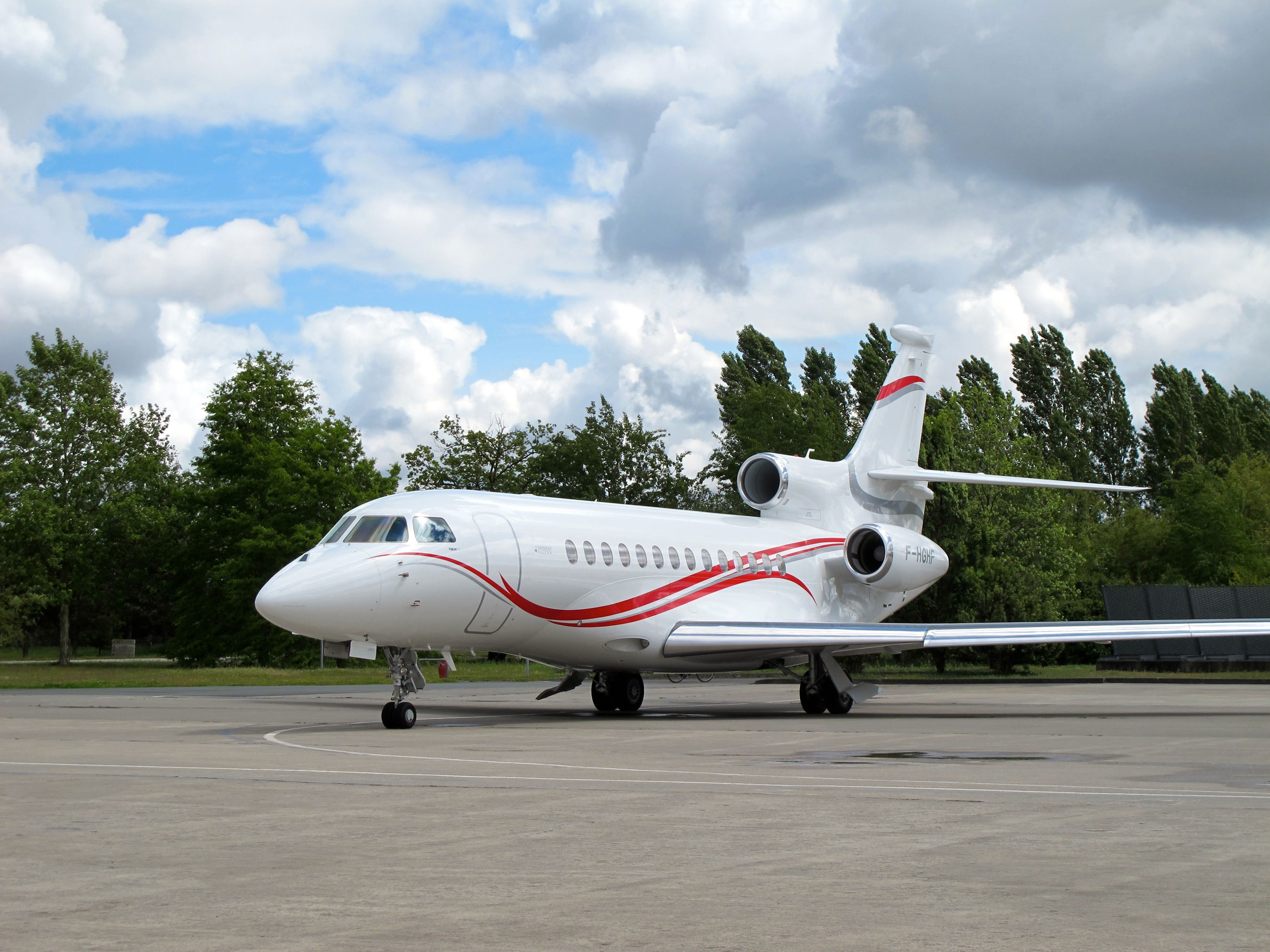 Aircraft Spotlight Falcon 7X Access Jet Group