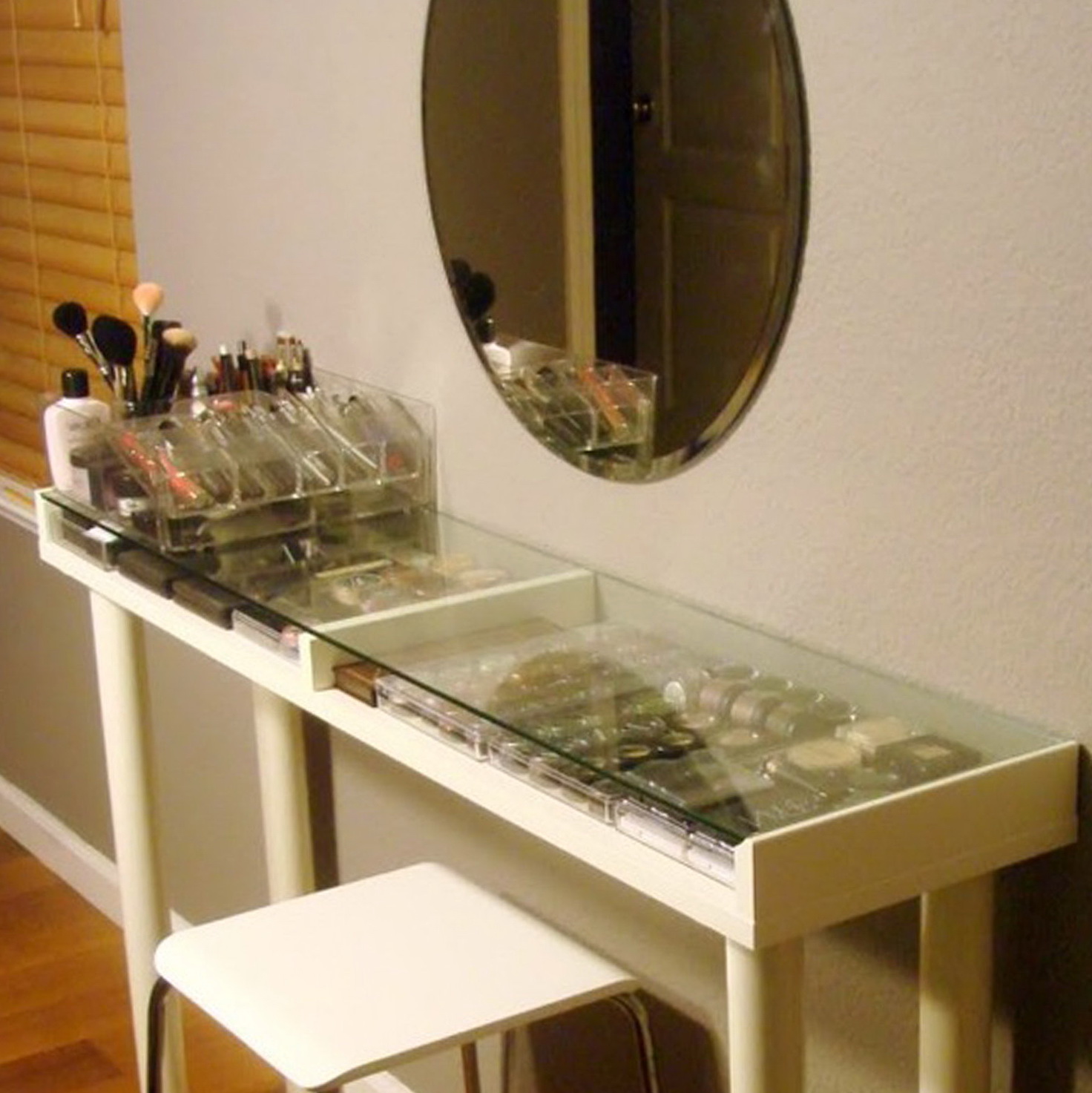 Corner Makeup Vanity Table Home Design Ideas