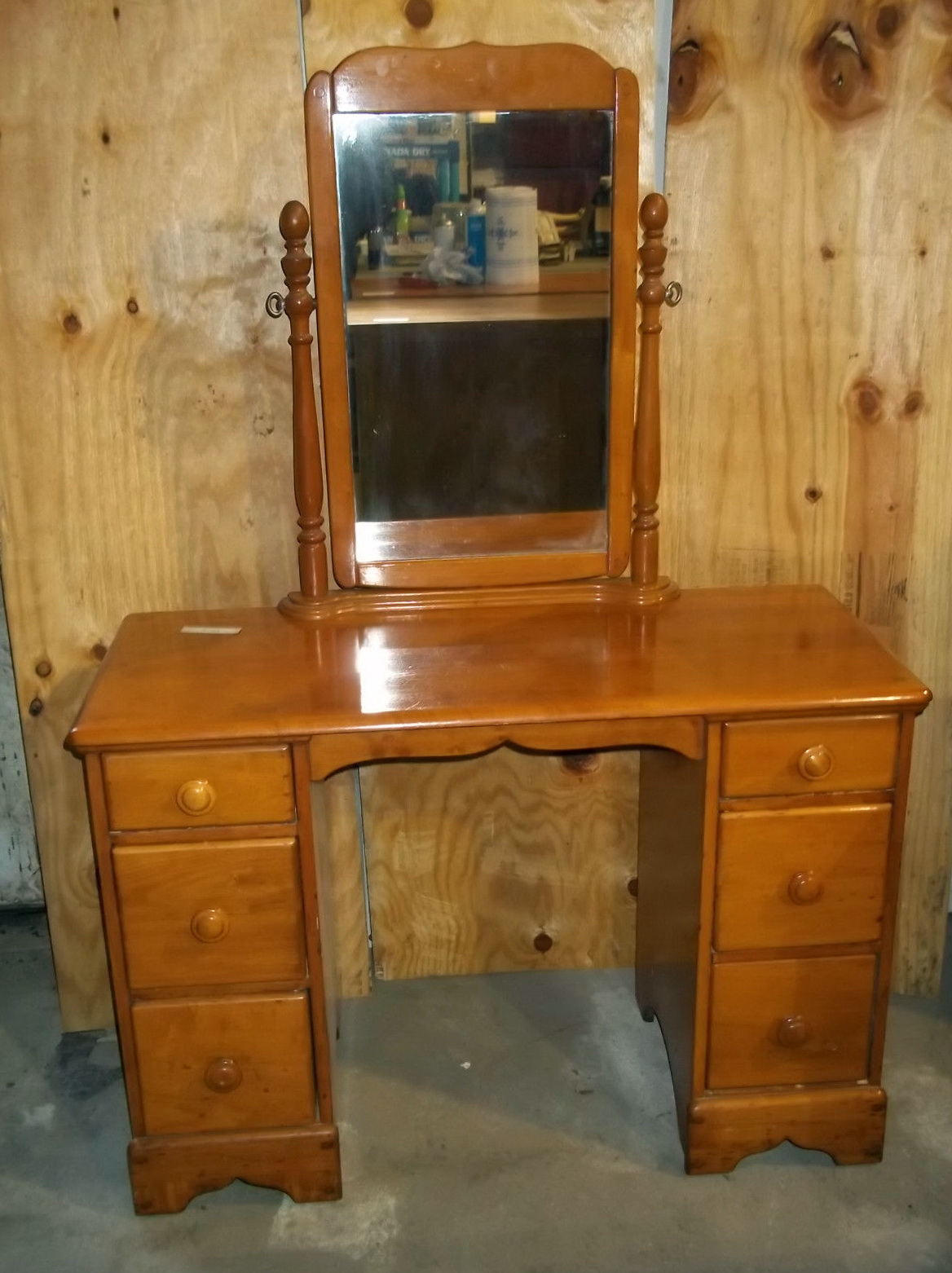 Solid Wood Makeup Vanity Home Design Ideas