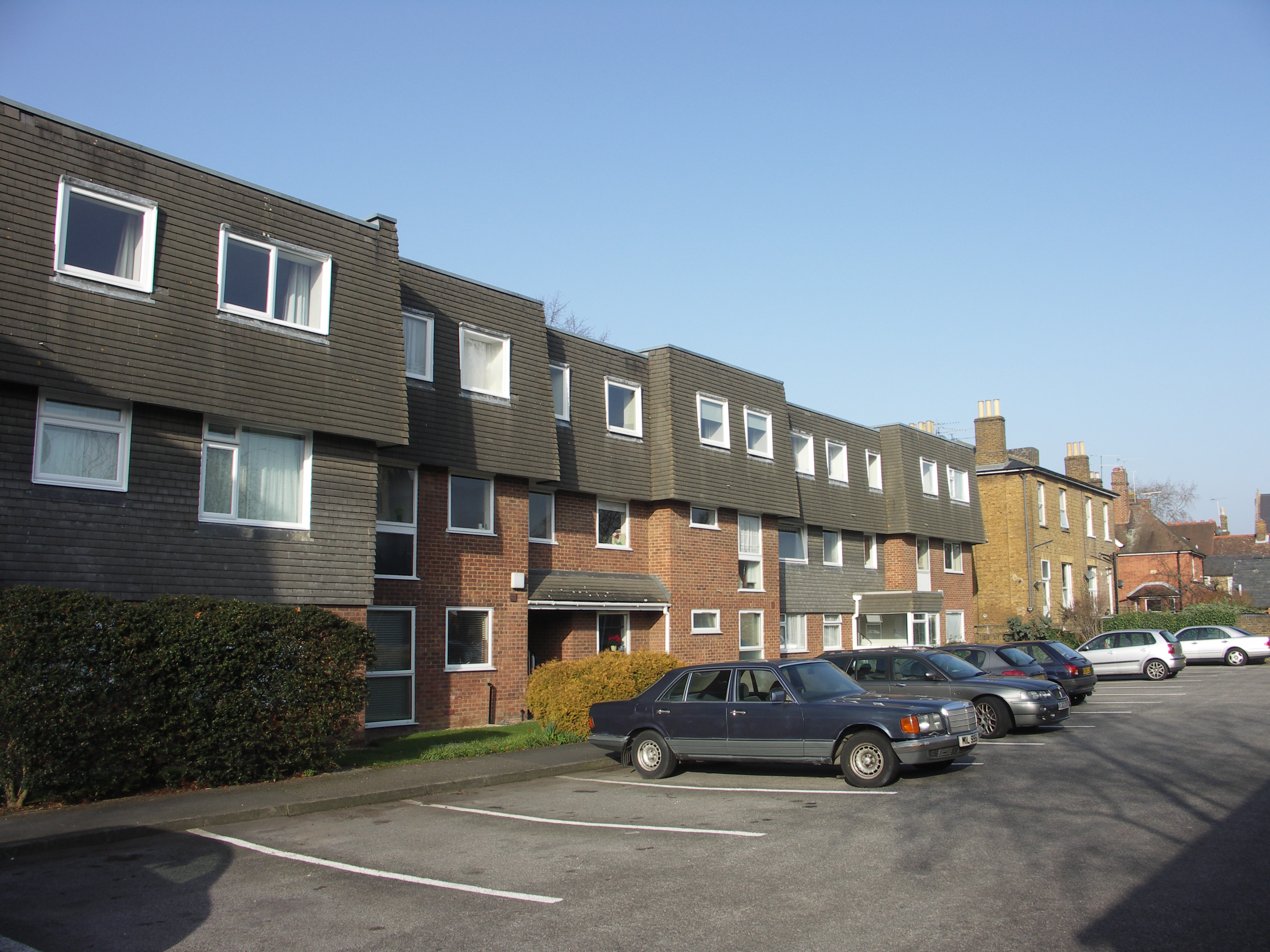 Lawrence Court Windsor Serviced Windsor