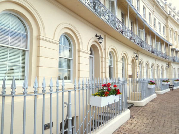 Torquay Self Catering near a beach Hesketh Crescent luxury Apartment