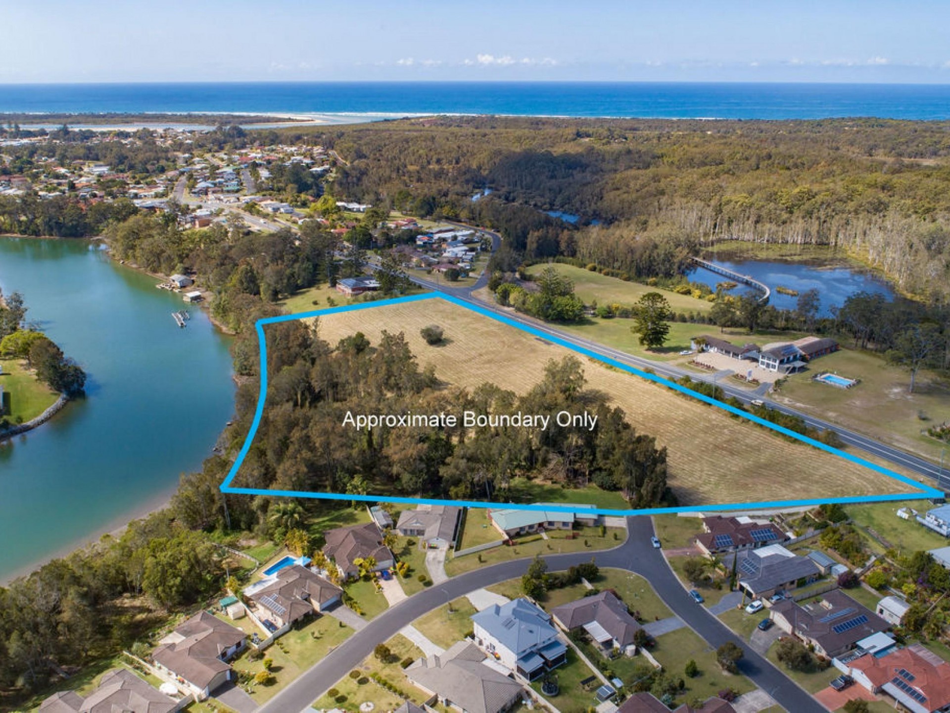 Life’s a beach at Urunga businesses...