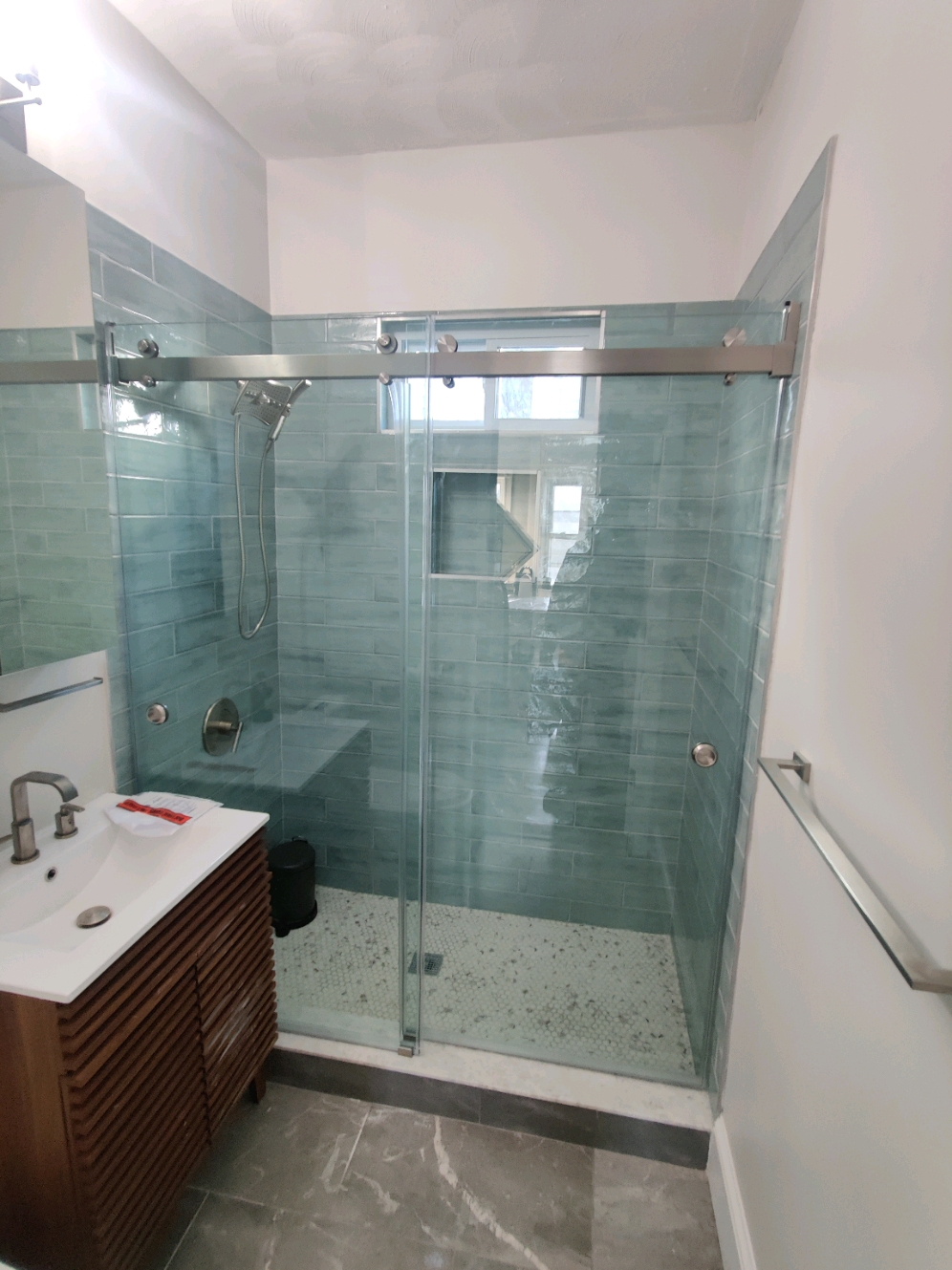 Bath / Shower Sliders Accurate Shower Door