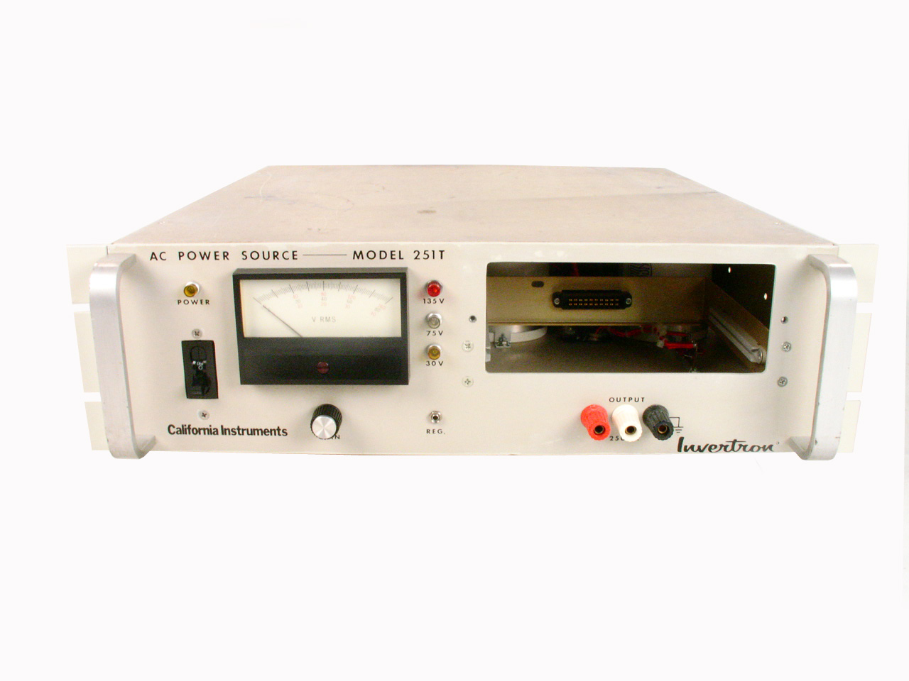 大規模セール NBC 中古 California Instruments 1501iX 1500VA Single Phase AC DC