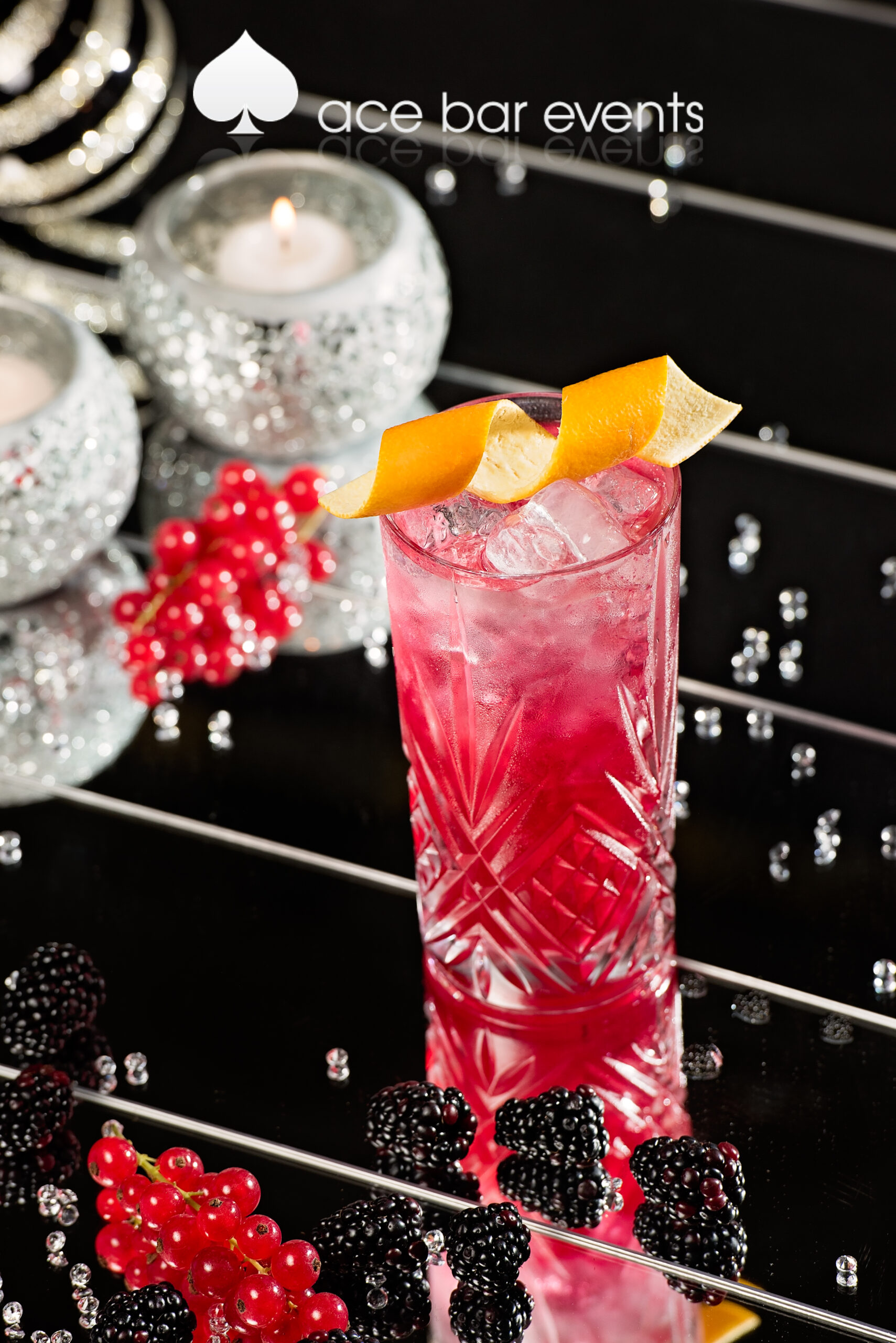 Virtual Cocktail Making Brings Large Teams Apart Together for Christmas