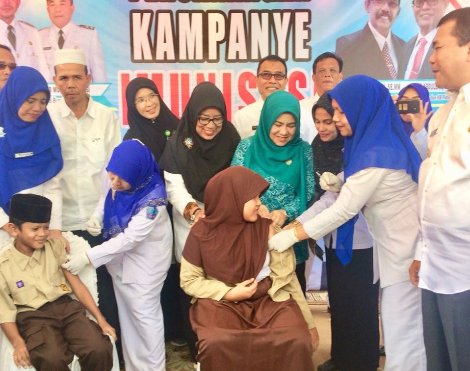 Vaksin Haram untuk Kebijakan Halal