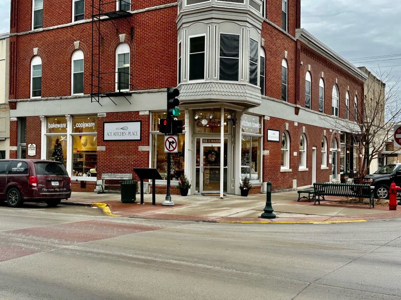 Ace Kitchen Place Decorah, Iowa Ace Kitchen Place