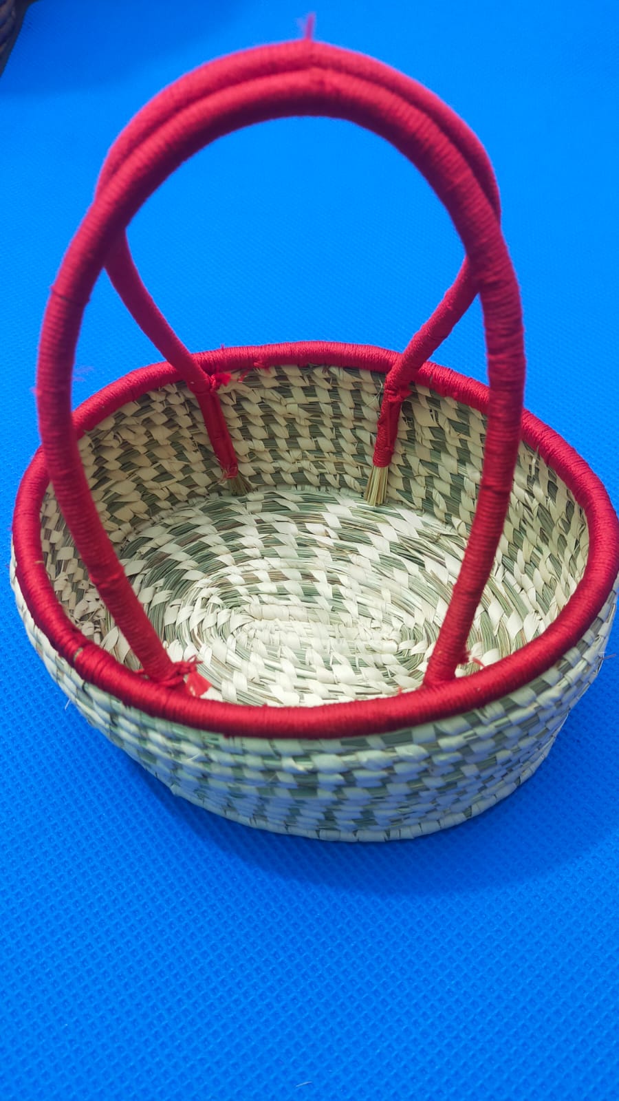 Sabai Grass Tiny Hamper Basket/ Flower Basket / Temple Basket