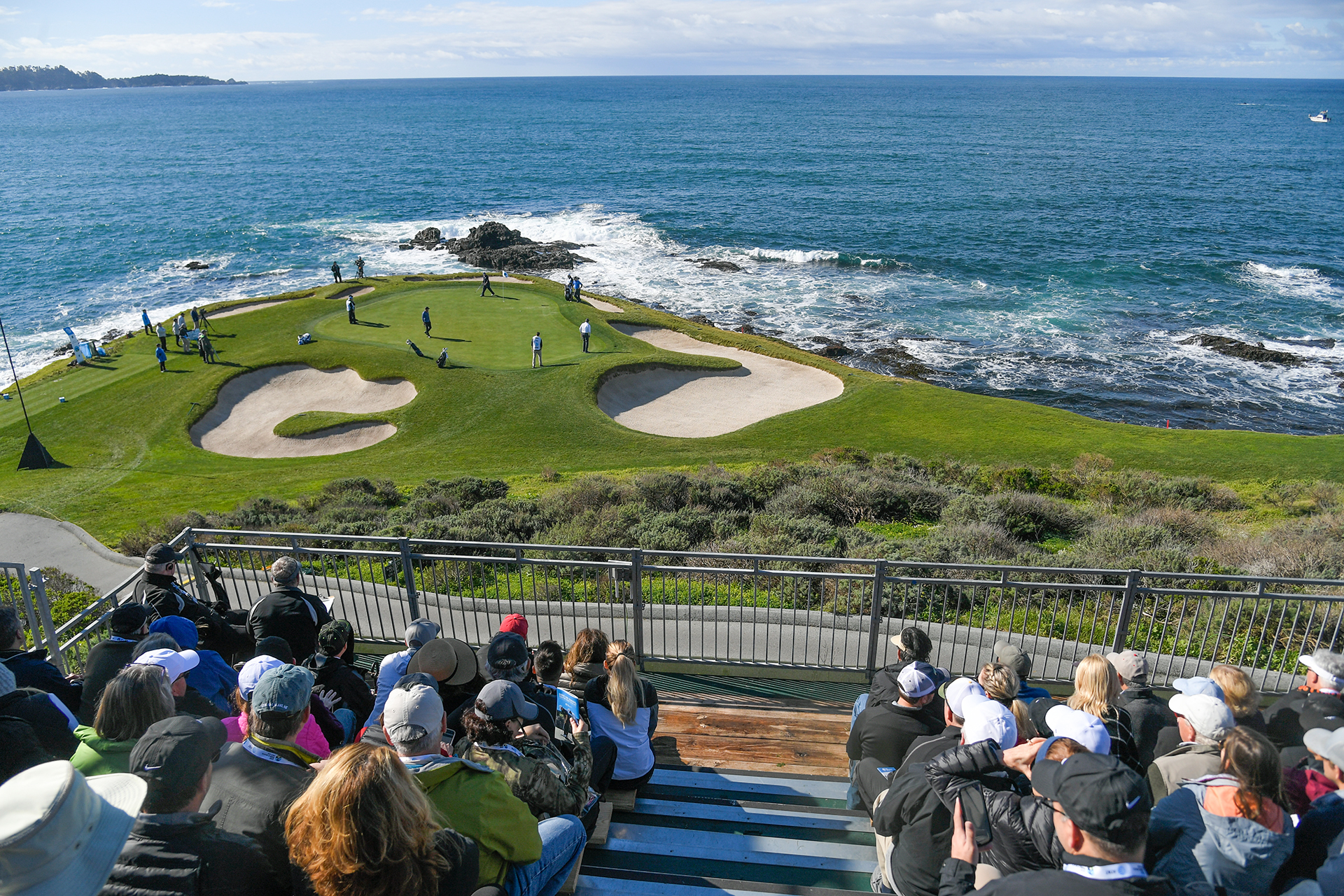 At&T Pebble Beach Golf Tournament 2023 At&T Pebble Beach Pro-Am's 2022 Tournament Welcomes Return Of Spectators, Celebrities – Aces Golf